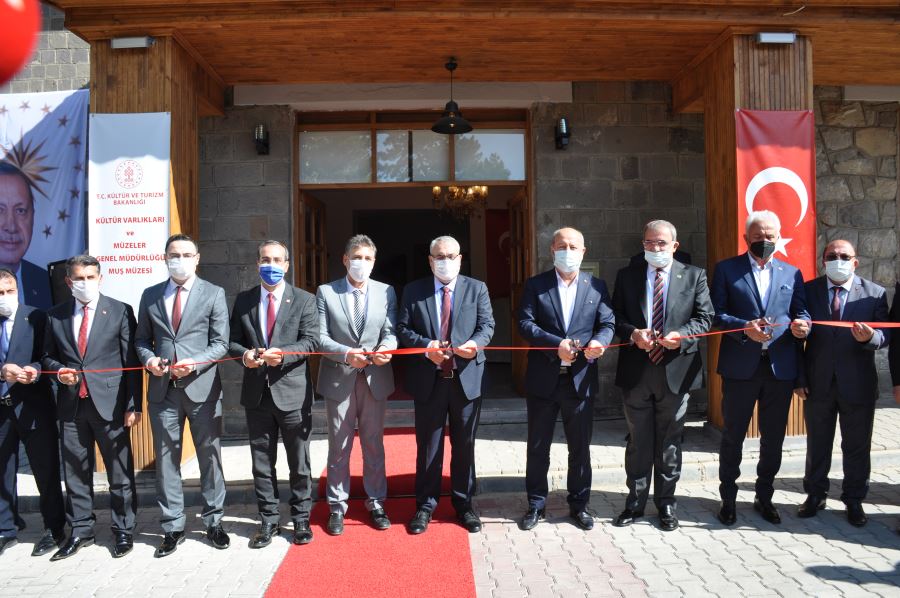 ataturk-sehir-muzesinin-acilisi-yapildi-819