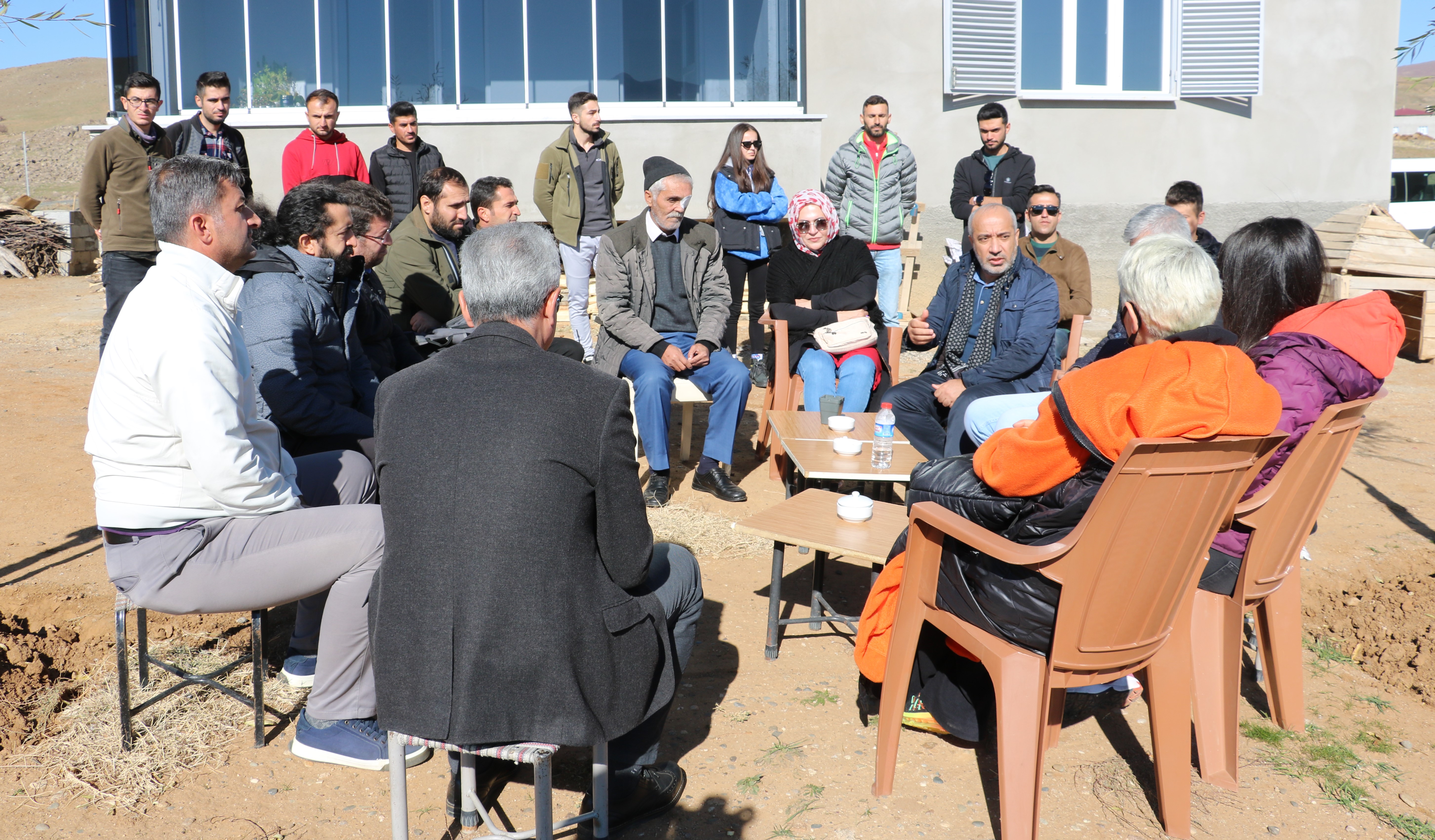 maun-senyaylayi-senlendirdi-1006