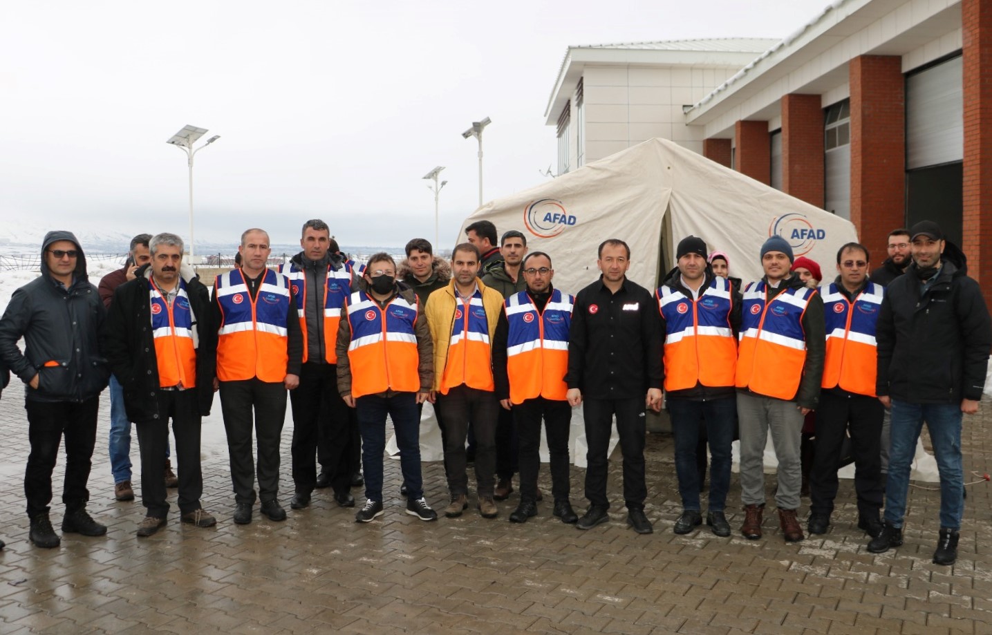 search-and-rescue-team-ready-for-possible-disasters-1378