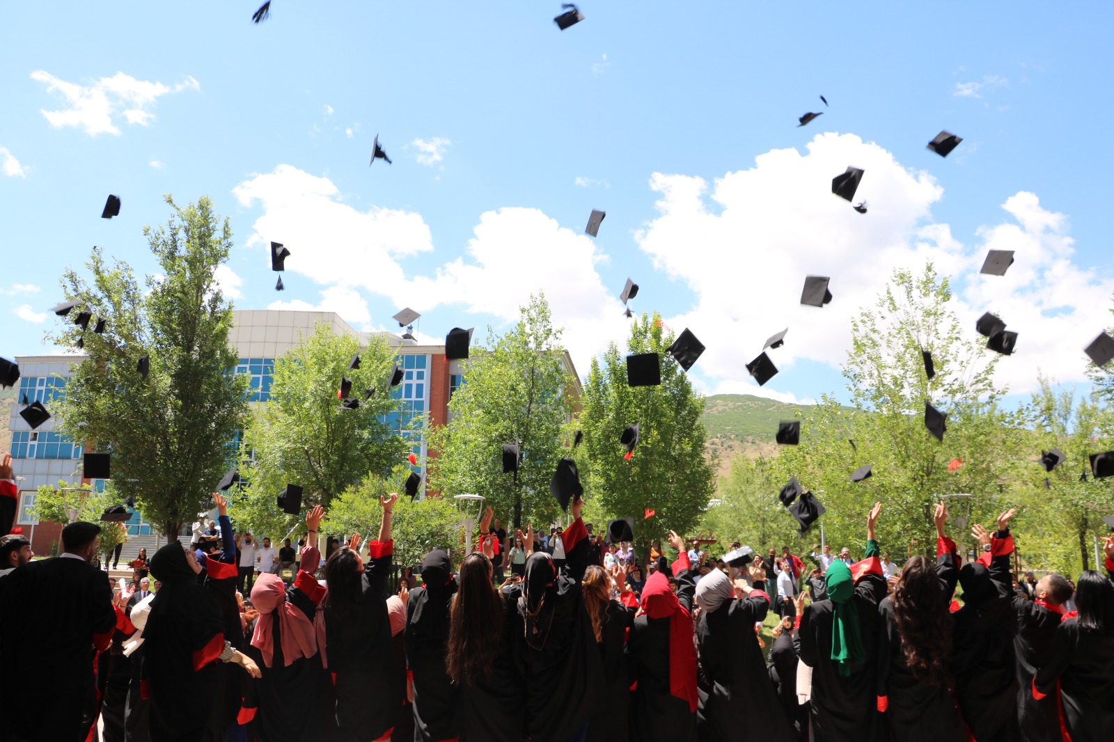 our-students-spread-wings-to-the-blueness-of-the-sky-1819