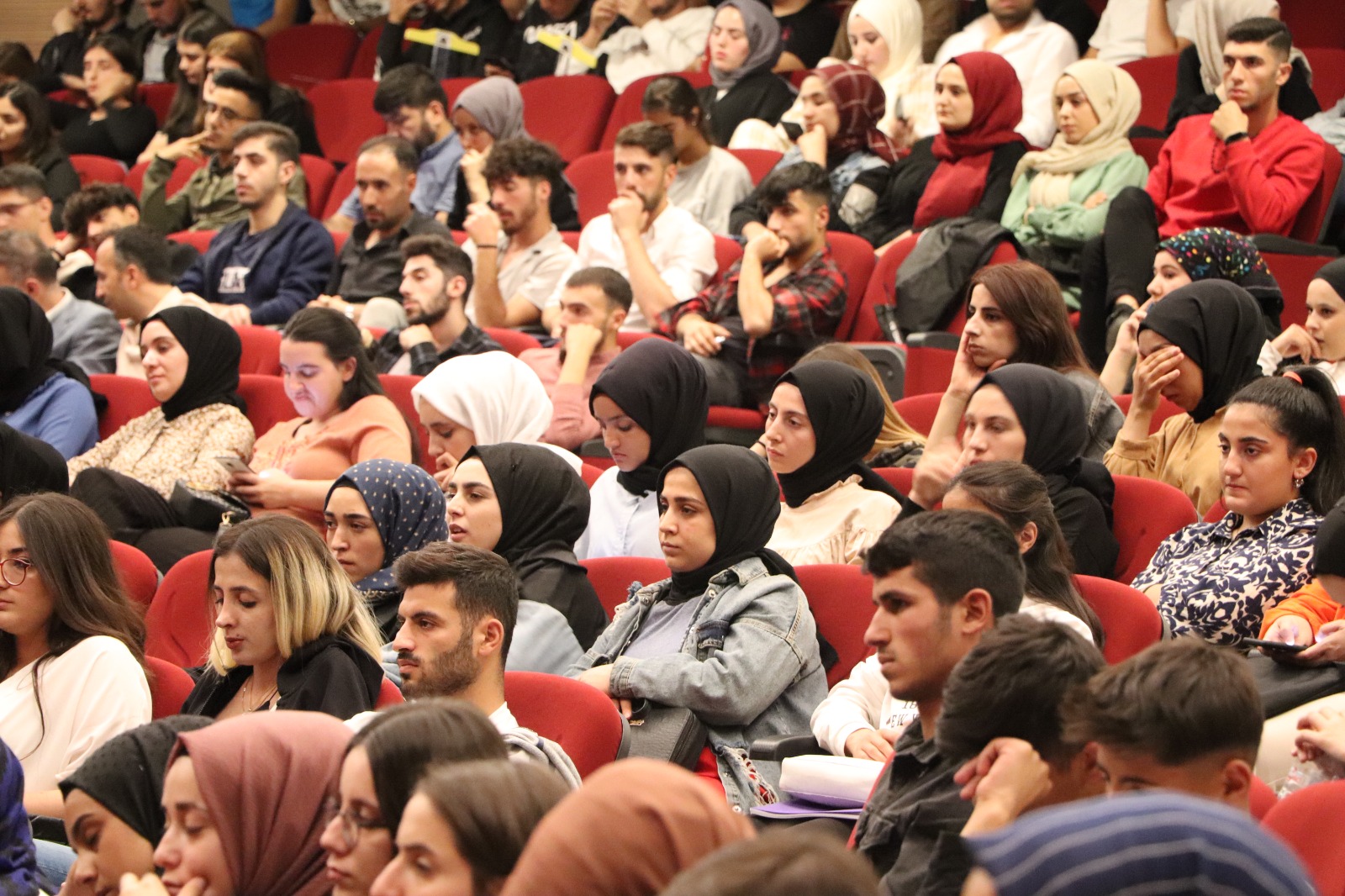 rector-polat-met-with-college-students-2061