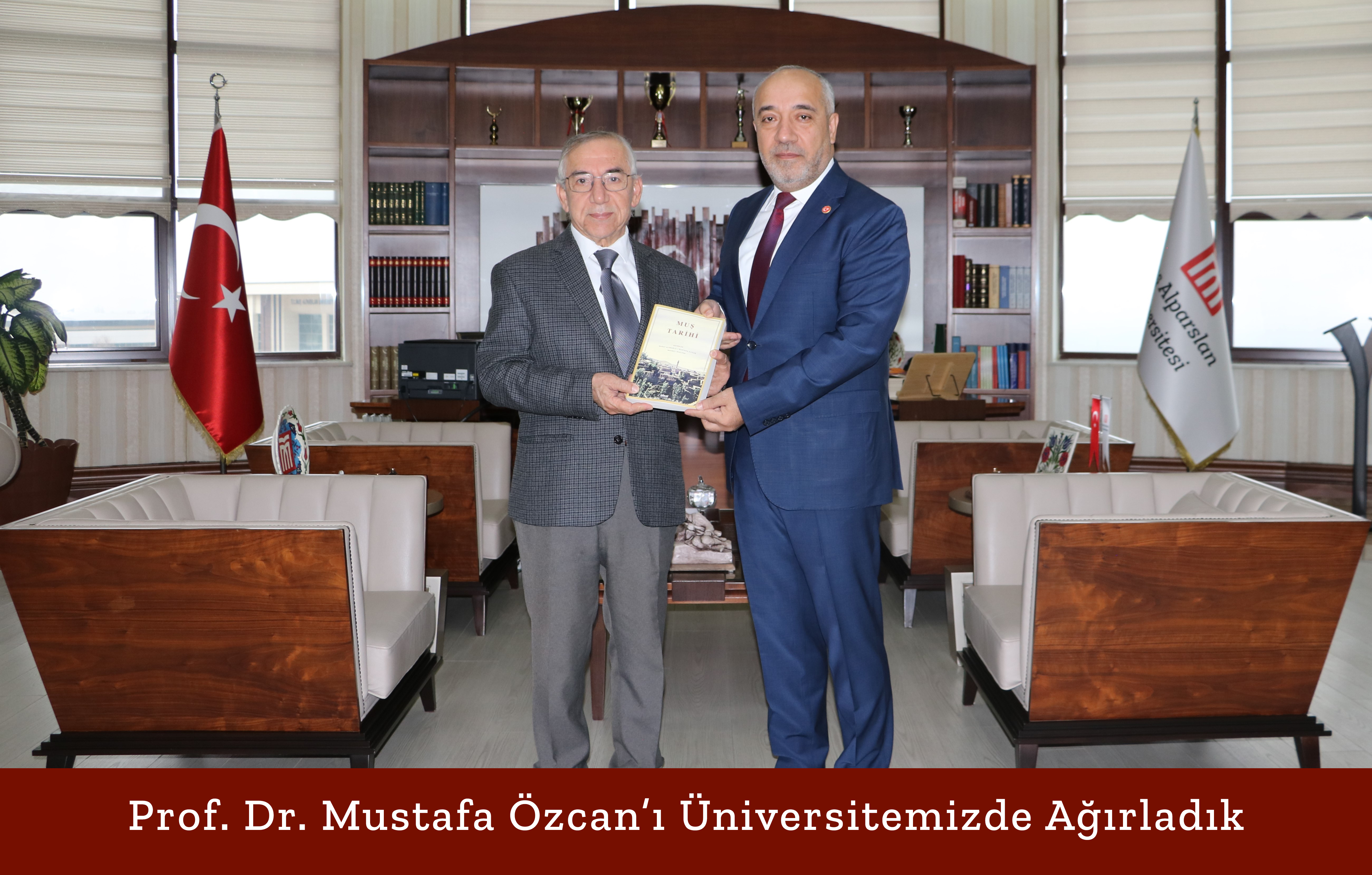 prof-dr-mustafa-ozcani-universitemizde-agirladik-2260