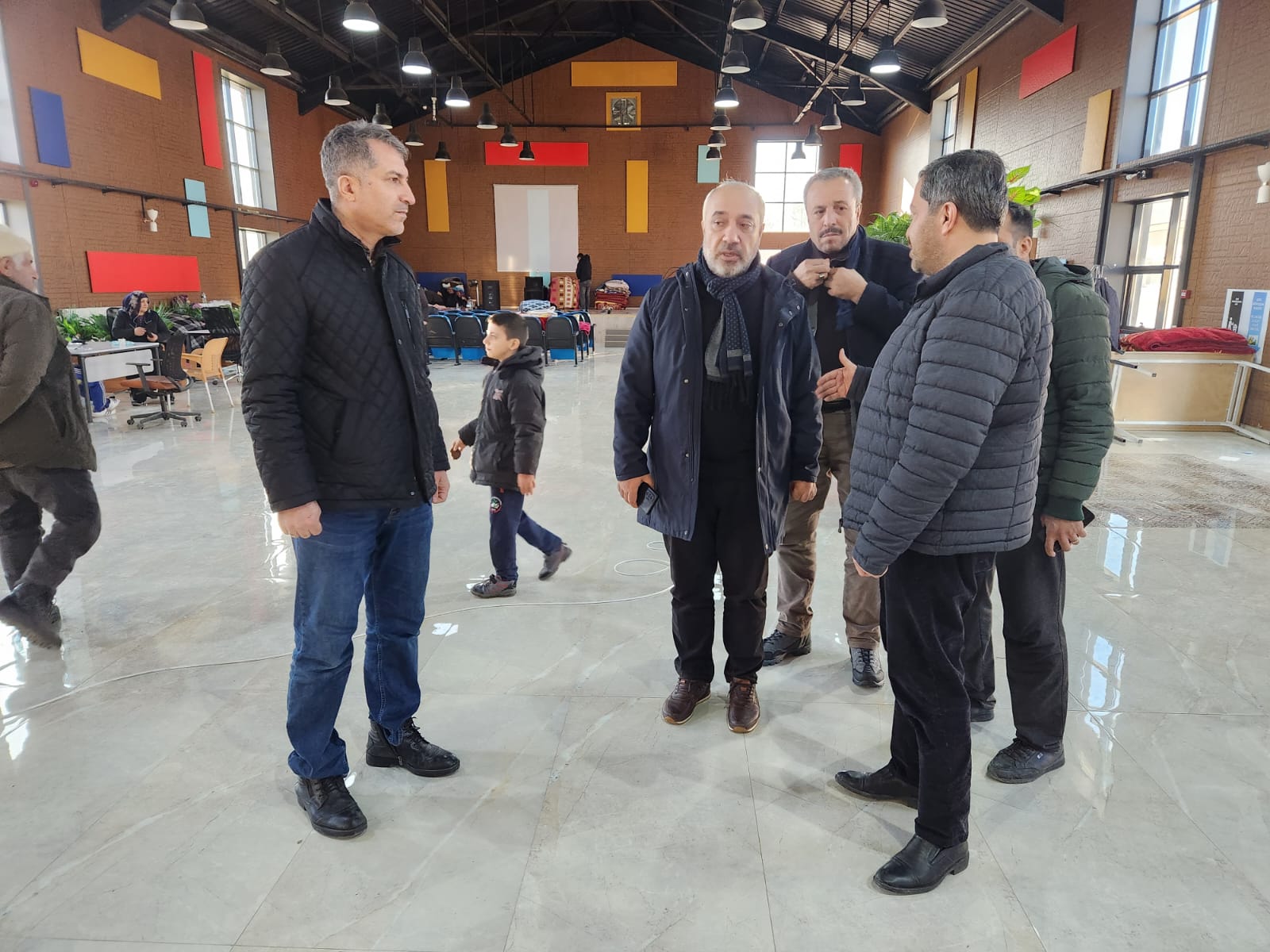 we-are-on-the-earthquake-zone-again-on-the-fourth-day-of-the-earthquake-2390