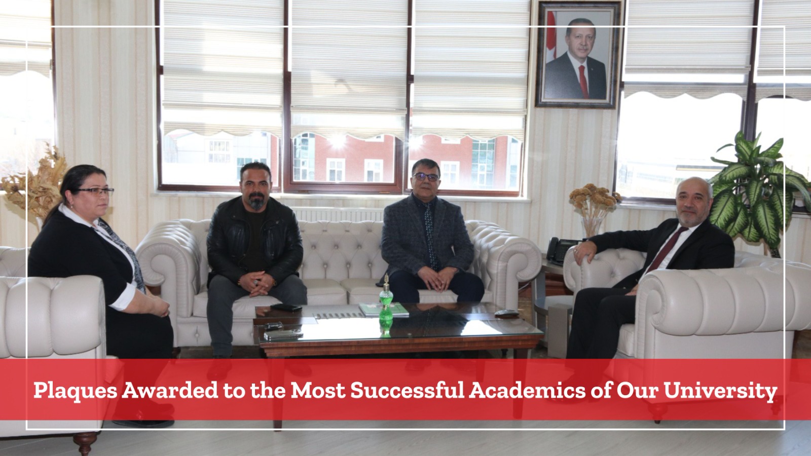 plaques-awarded-to-the-most-successful-academics-of-our-university-2549