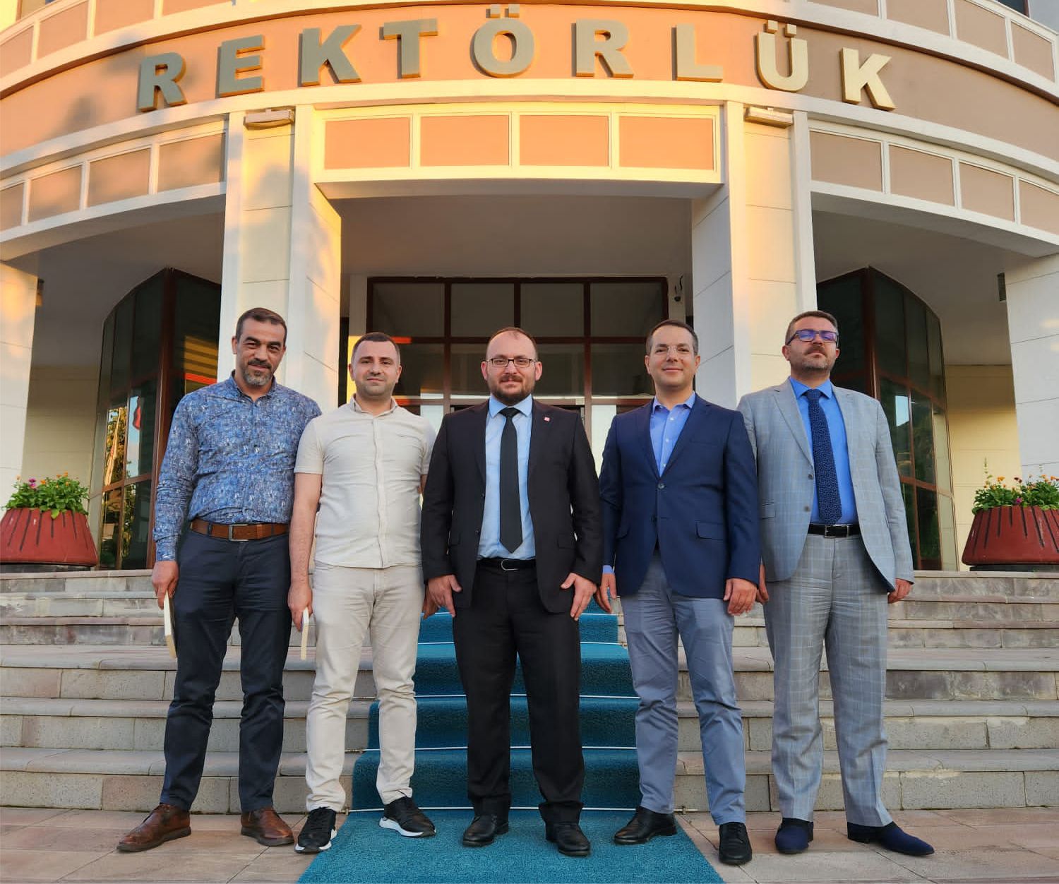 visit-from-business-people-from-bitlis-to-maun-rector-2742