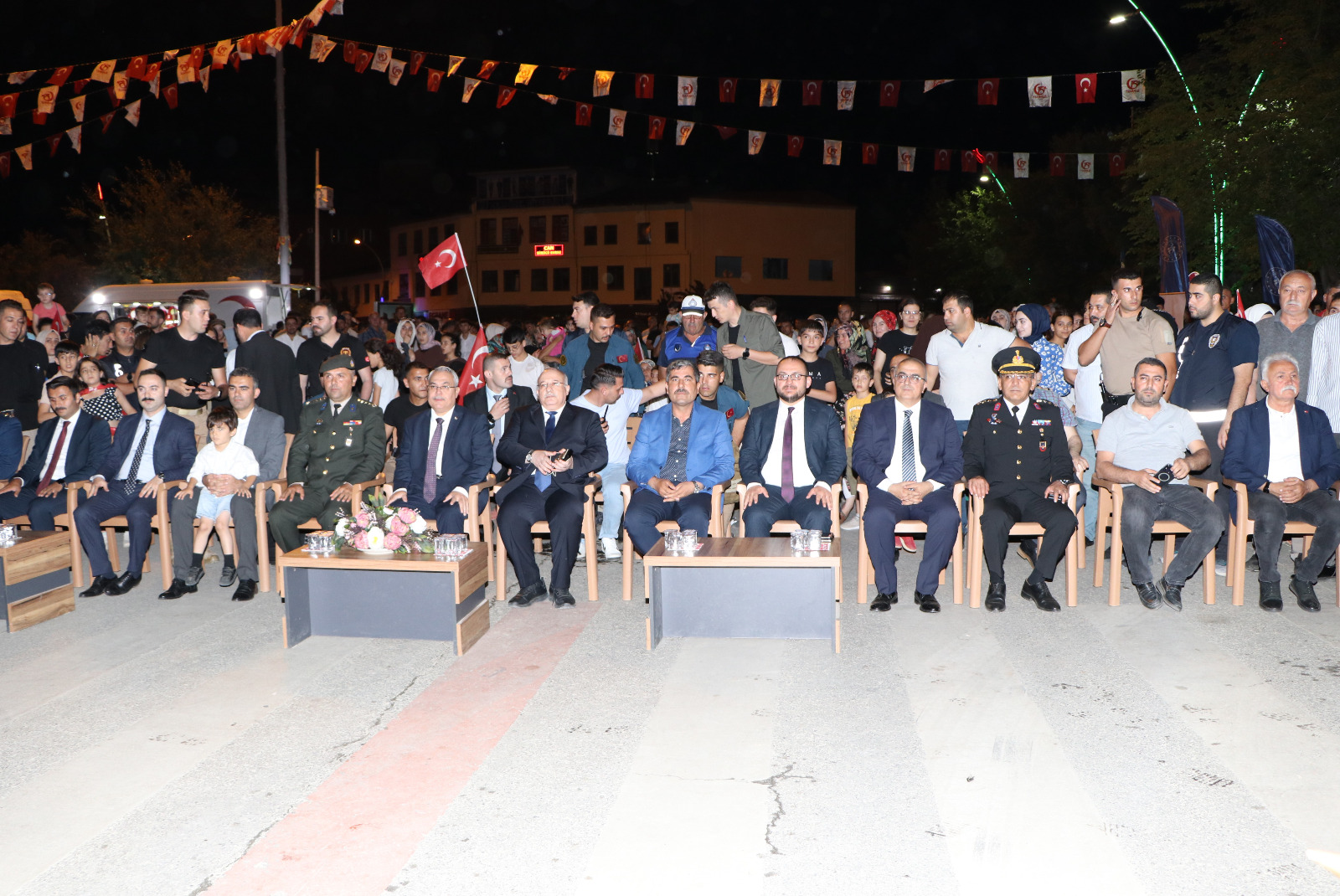 15-temmuz-demokrasi-ve-milli-birlik-gununu-anma-programlarina-katildik-2802