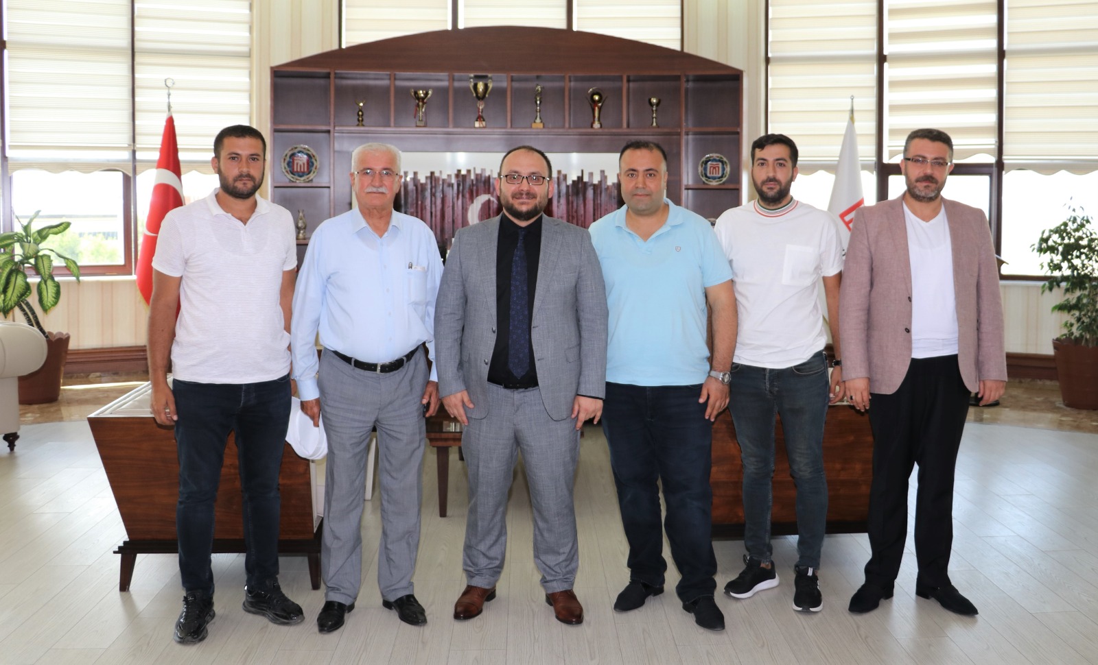 tso-eski-baskani-talip-devrim-rektorumuzu-ziyaret-etti-2841