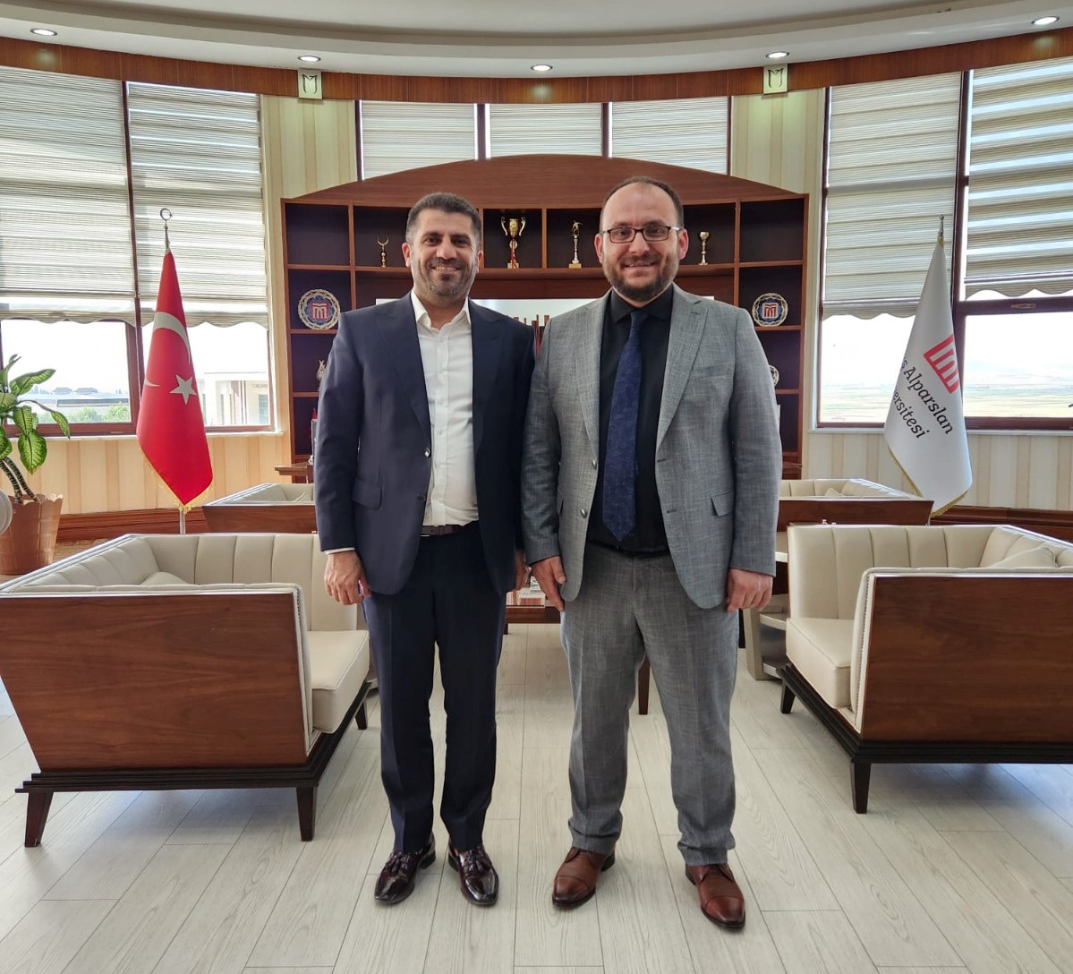 mus-sugar-factory-general-manager-turgut-kizilkaya-visited-rector-alican-2864