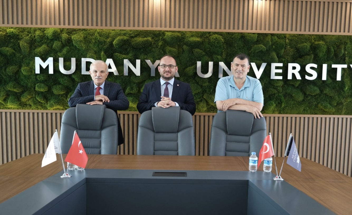 rektorumuz-prof-dr-alican-mudanya-universitesini-ziyaret-etti-2905