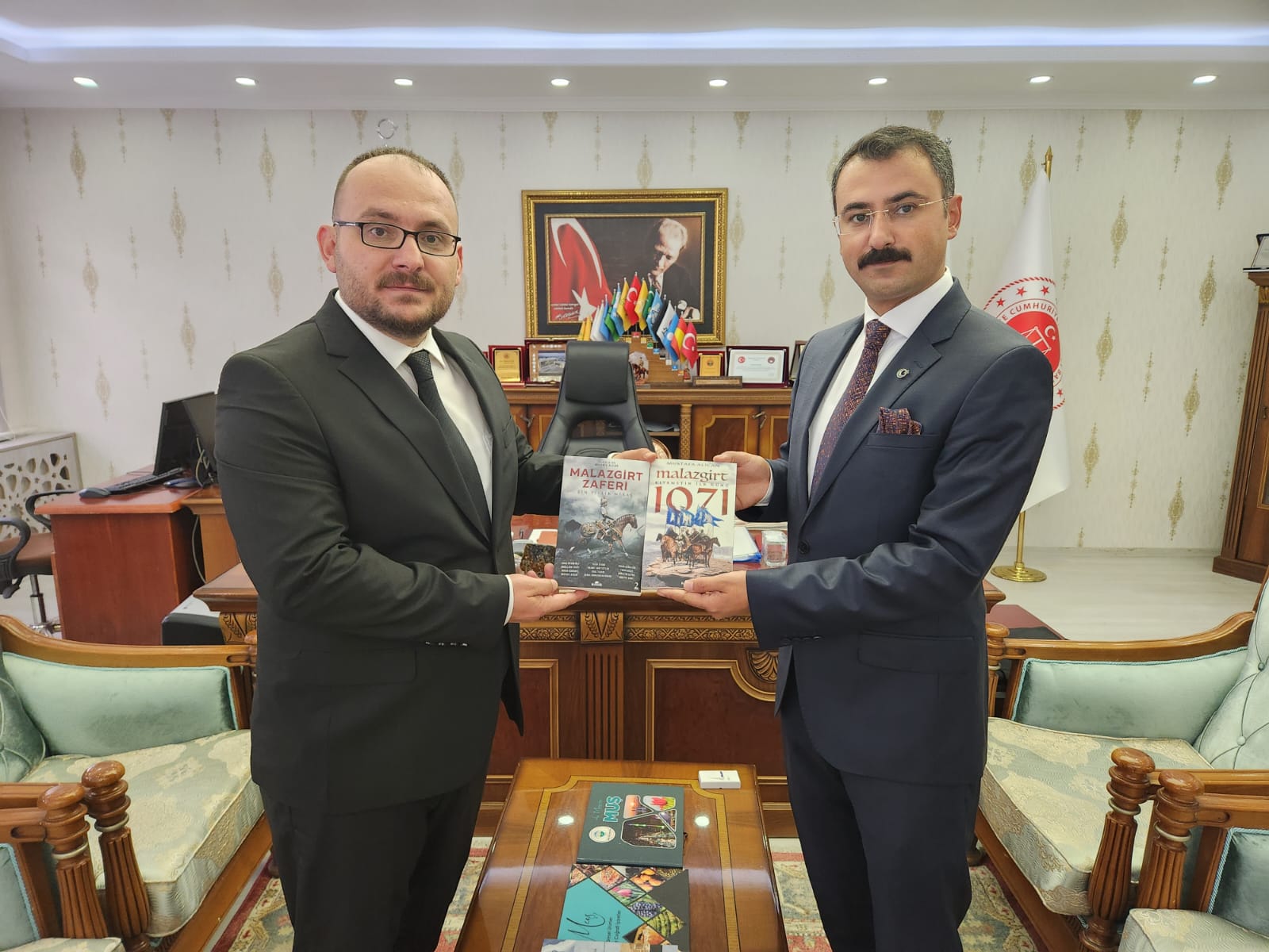 rektorumuz-mus-cumhuriyet-bassavcisina-hayirli-olsun-ziyareti-gerceklestirdi-3104