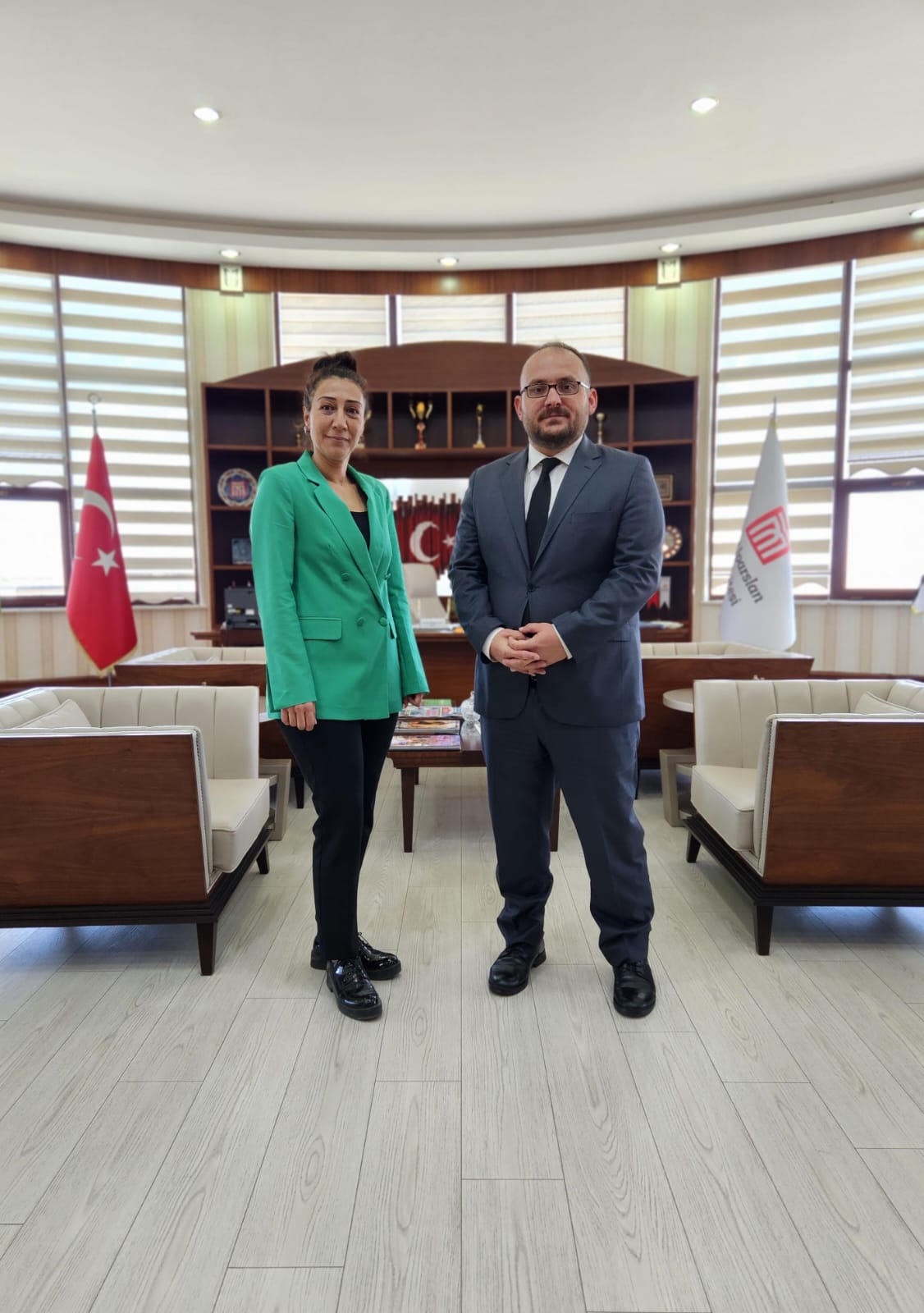 universitemiz-ogretim-uyesi-yilmaz-rektor-danismanligina-atandi-3125