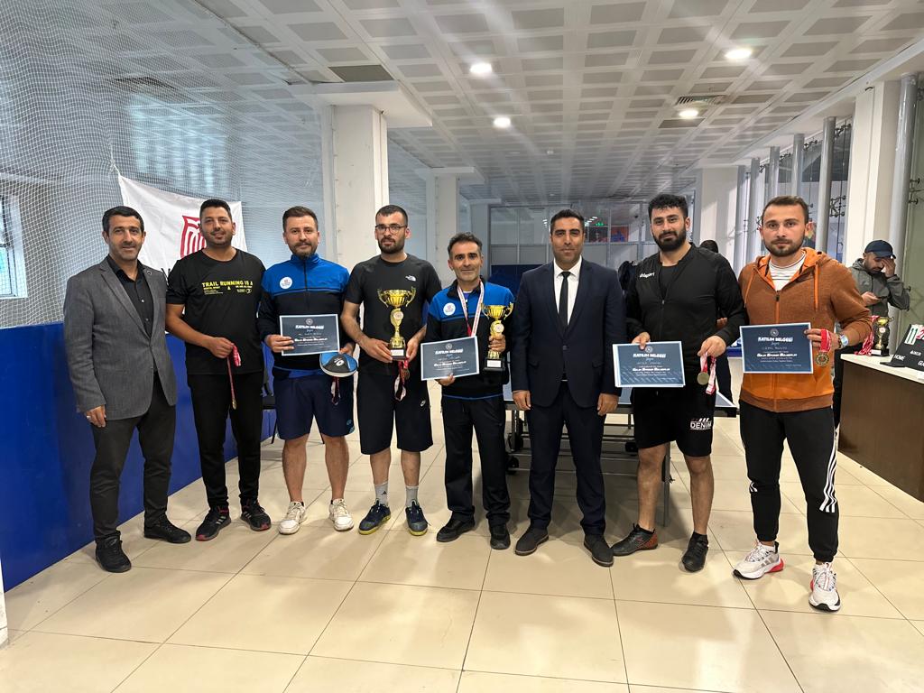 we-became-2nd-in-table-tennis-tournament-3287