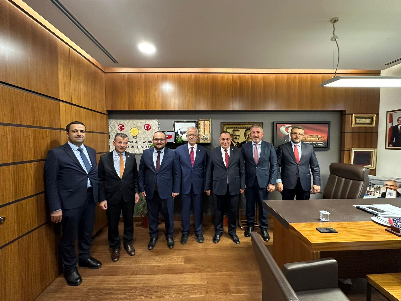 rektorumuz-alicanin-tbmmndeki-ziyaretleri-3398