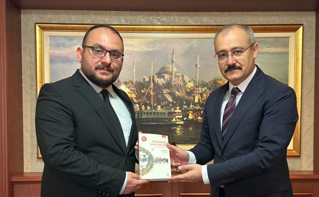 visit-to-the-ministry-of-interior-by-our-rector-alican-3412