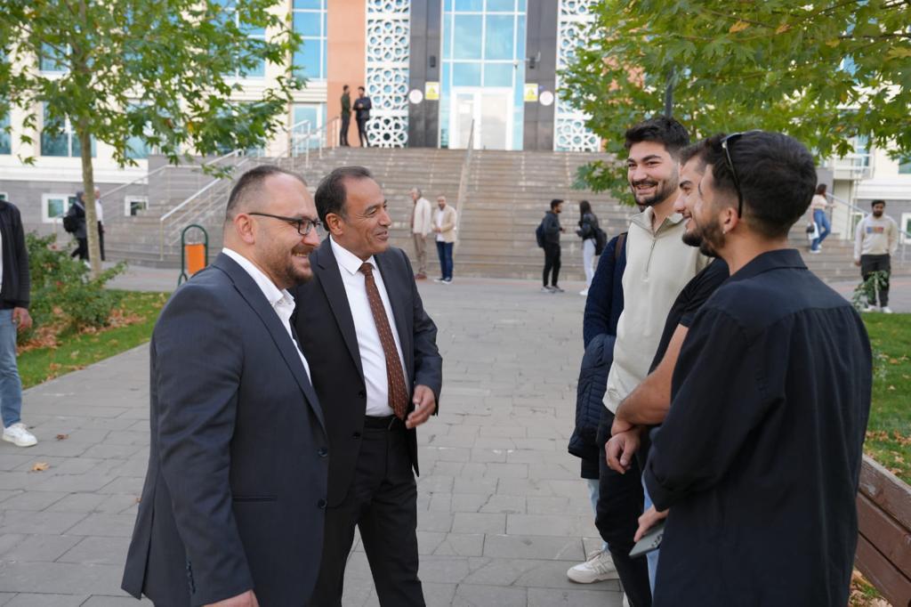 rektorumuz-alicandan-bingol-universitesine-ziyaret-3451