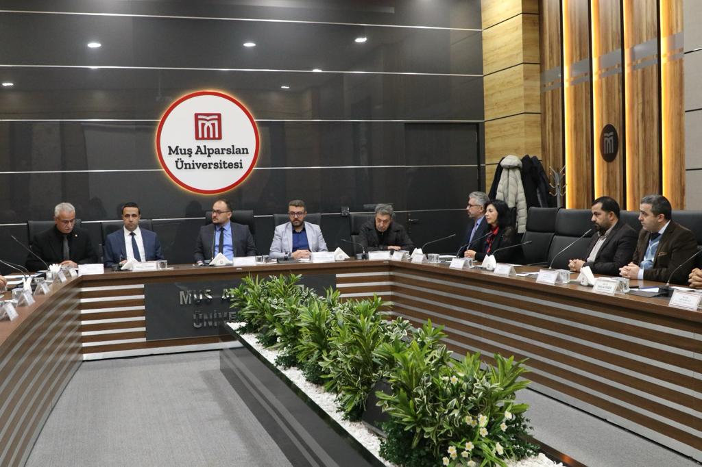 rektorumuz-senato-toplantisina-katildi-3765