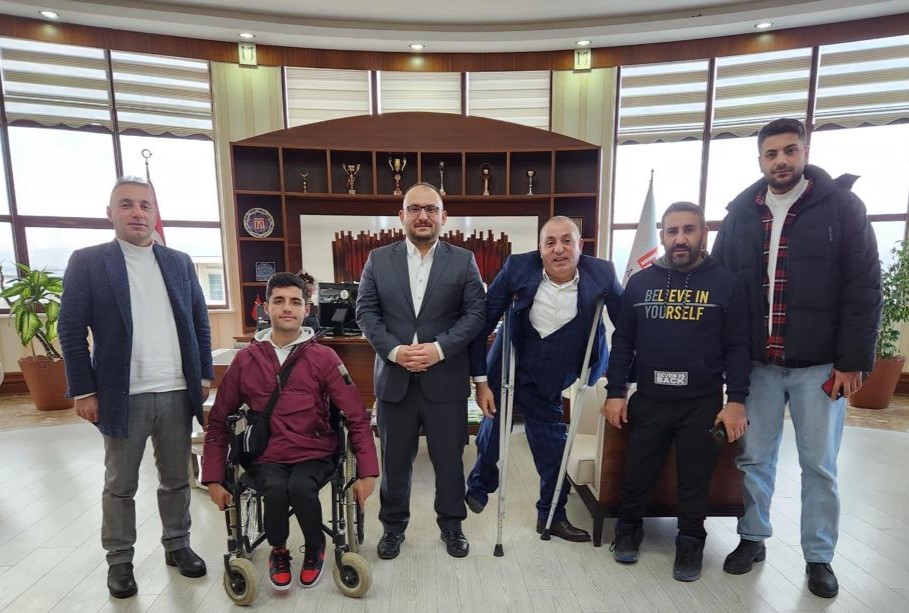 engelsiz-bir-gelecek-icin-is-birligi-mus-bedensel-engelliler-dernegiden-rektorumuze-ziyaret-3993