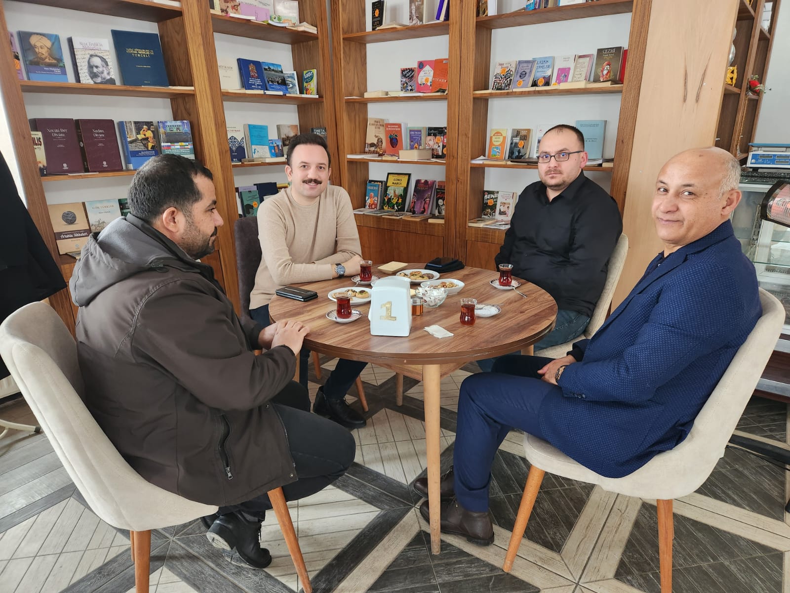 rektorumuzden-malazgirt-ziyareti-4292