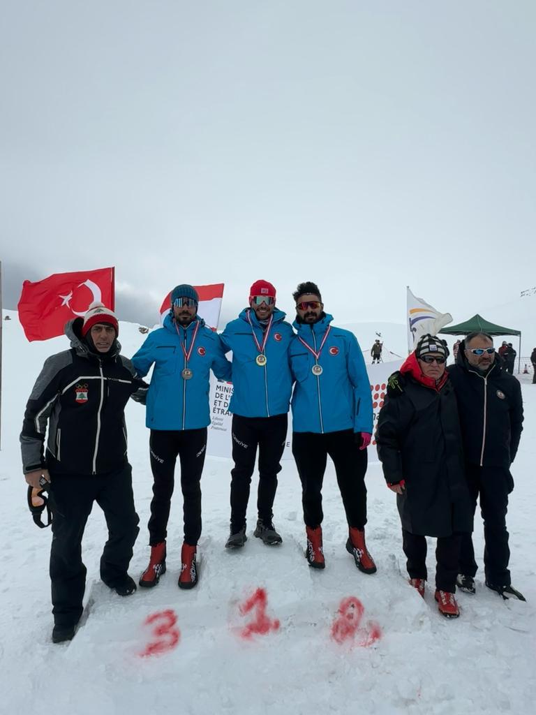 turkiye-kayak-federasyonu-kayakli-kosu-milli-takimda-yer-alan-sporcularimizdan-buyuk-basari-4305