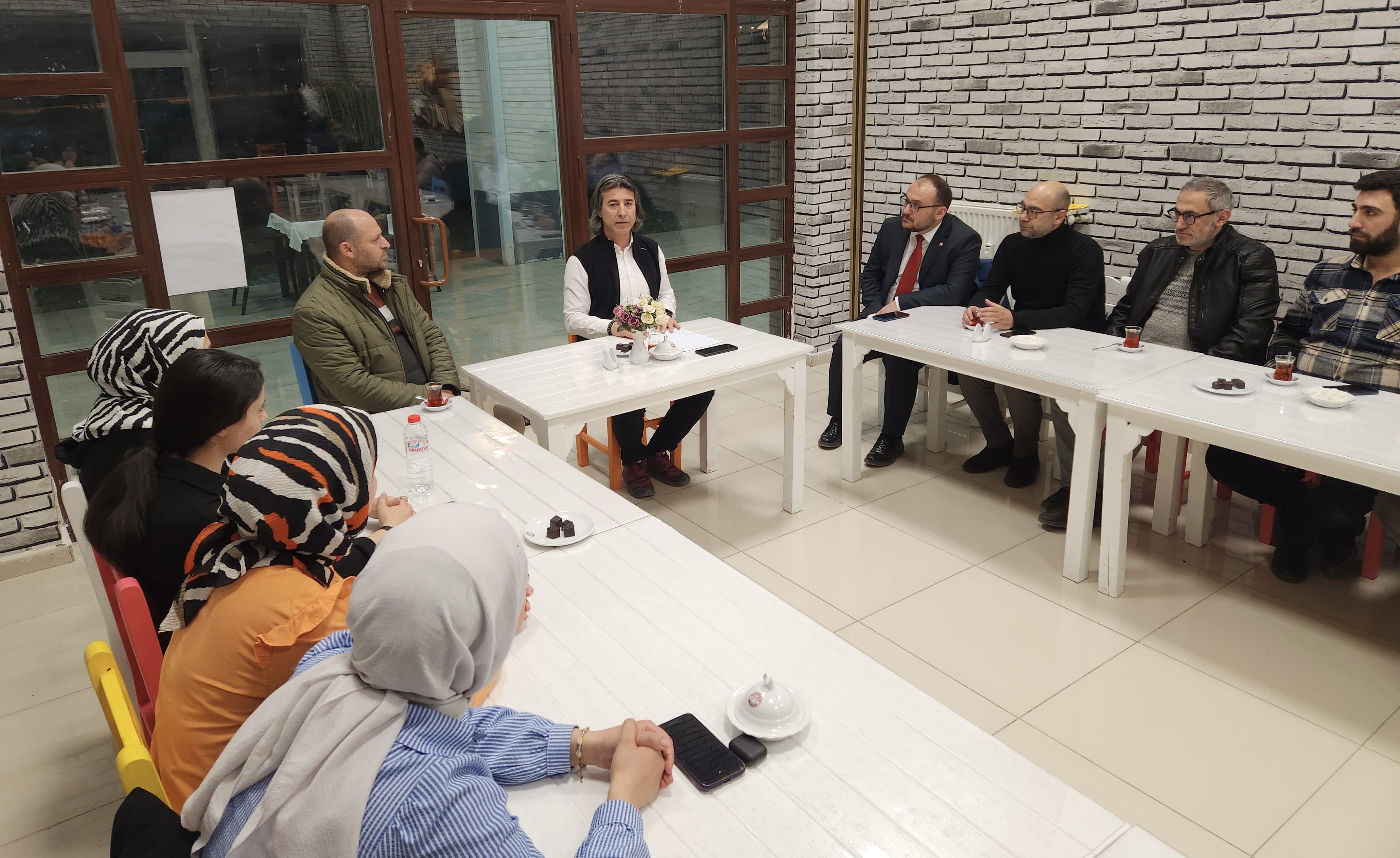 rektorumuz-fikir-sizden-cay-bizden-programina-katildi-4496