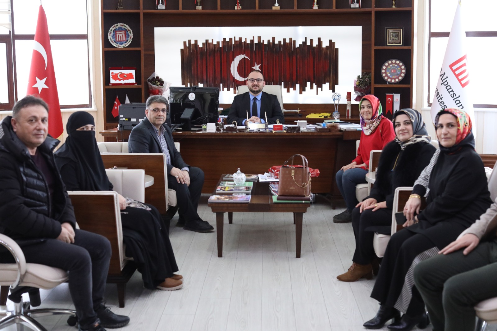 mus-colyak-derneginden-rektorumuze-tesekkur-ziyareti-4663