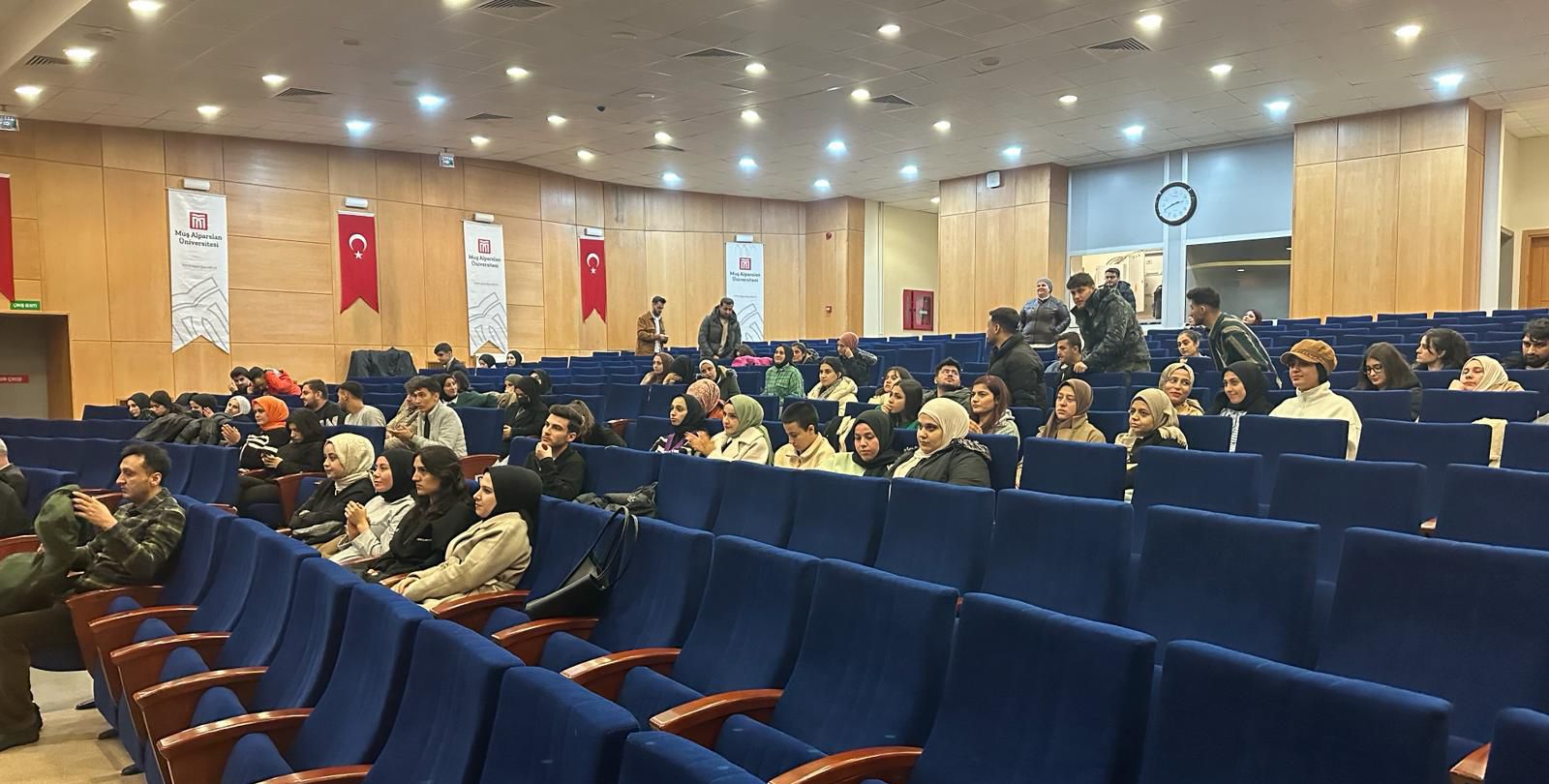nedenleri-ve-sonuclari-ile-canakkale-cephe-savasinin-tarihteki-onemi-baslikli-konferans-duzenlendi-4695