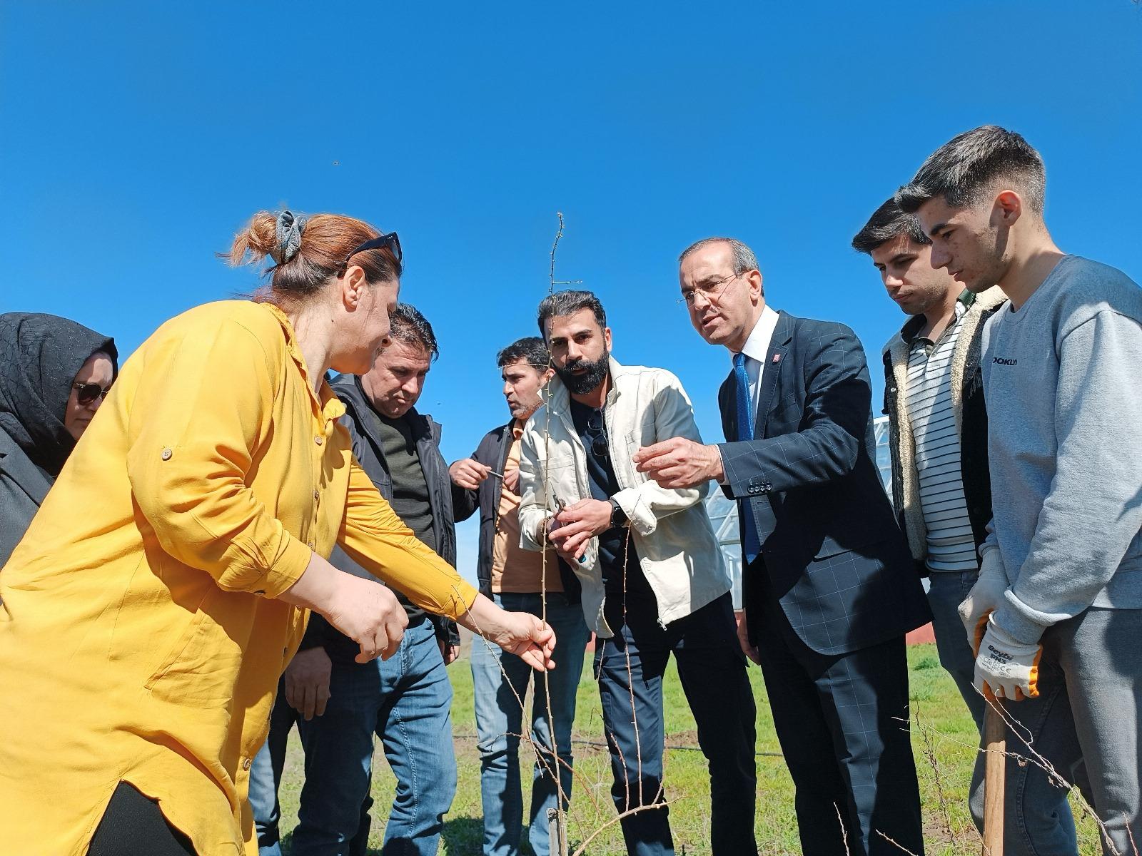 uygulamali-bilimler-fakultesi-ogrencilerimize-yonelik-uygulamali-egitim-gerceklestirildi-4816