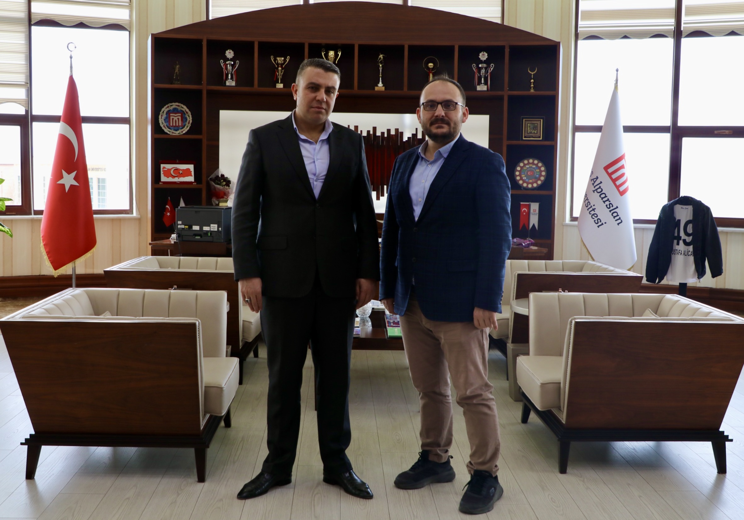 birim-amirlerimiz-rektorumuzu-ziyaret-etti-4840