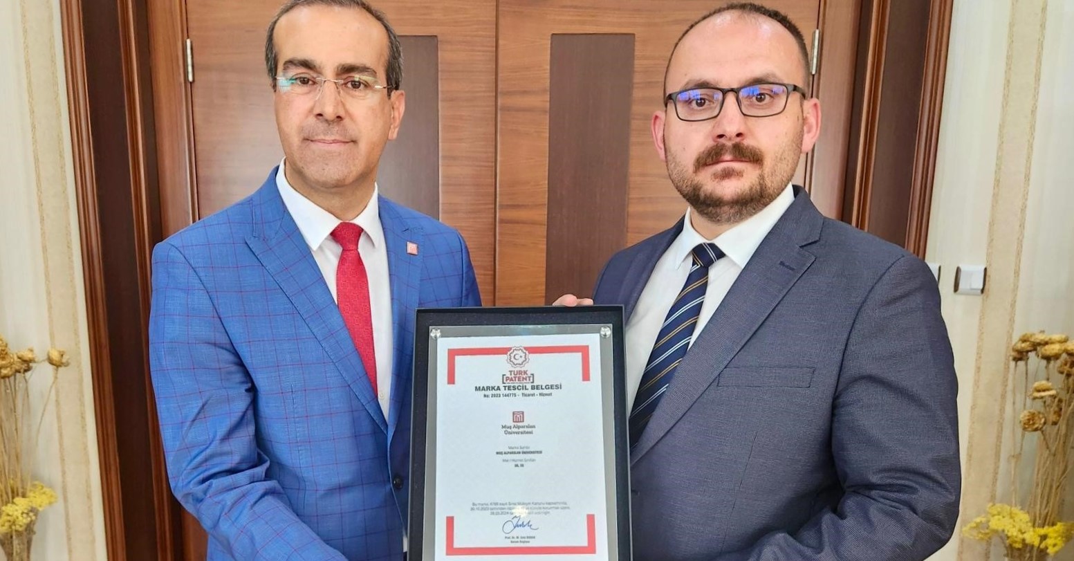 universitemizde-ilk-ve-tek-ari-ve-ari-urunleri-marka-tescili-alindi-4949