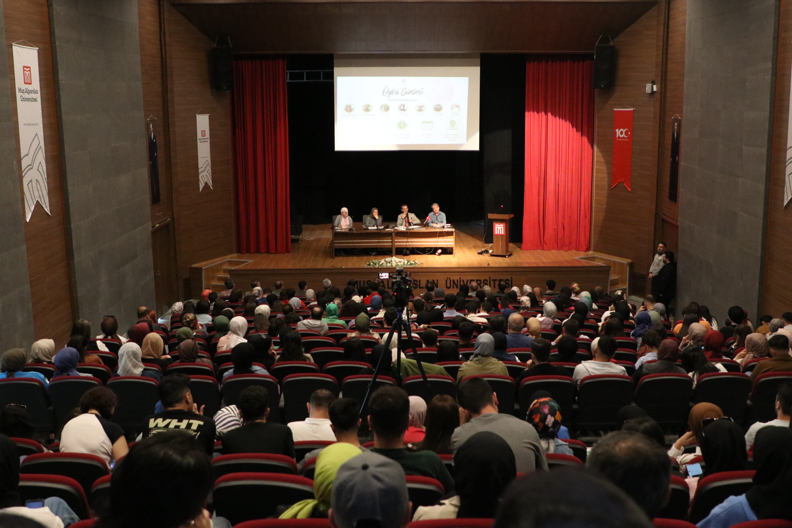 mus-alparslan-universitesi-oyku-gunleri-yogun-katilimla-basladi-4965