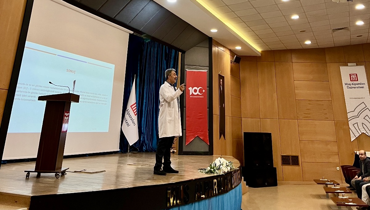 kimyasal-fiziksel-biyolojik-ve-psiko-sosyal-boyutlariyla-meslek-hastaliklari-semineri-duzenlendi-4978