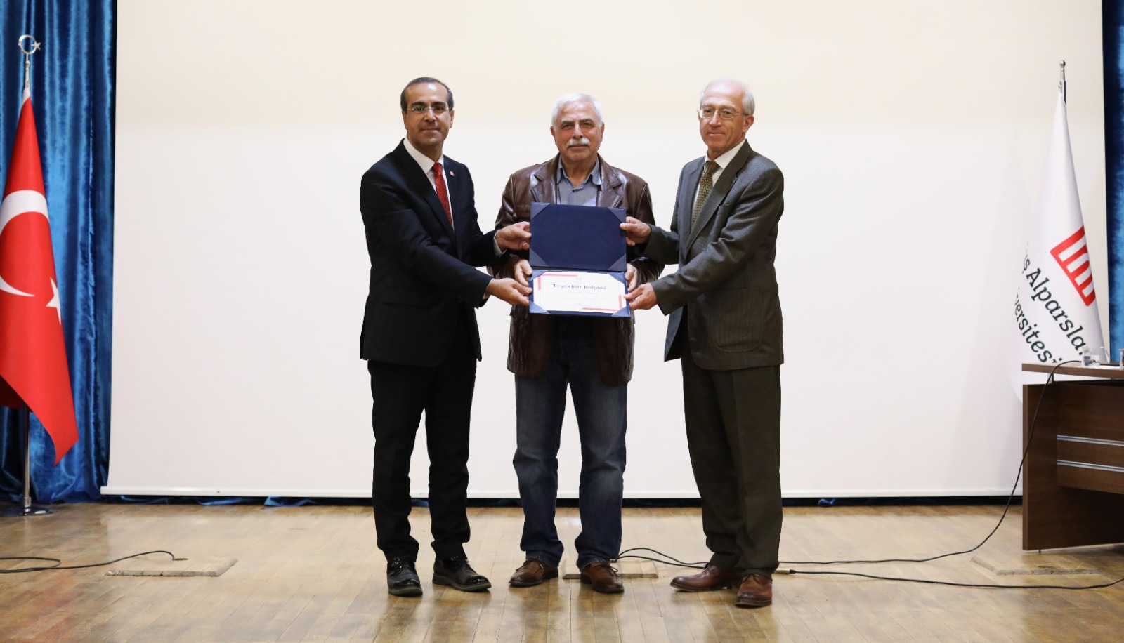 gelecekte-cayir-ve-meralarin-onemi-semineri-duzenlendi-4986