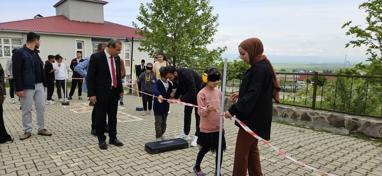 10-16-mayis-engelliler-haftasi-etkinligi-duzenlendi-5060