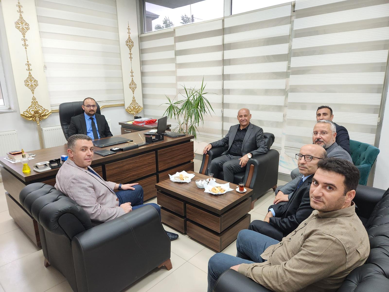 rektorumuz-malazgirtte-5073