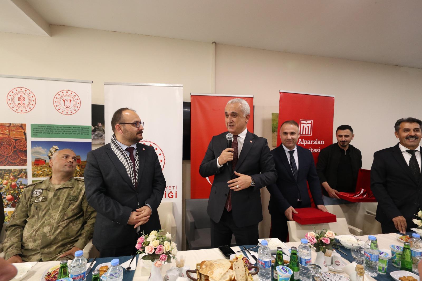 mus-gastronomi-gunleri-gala-yemegi-ile-son-buldu-5089