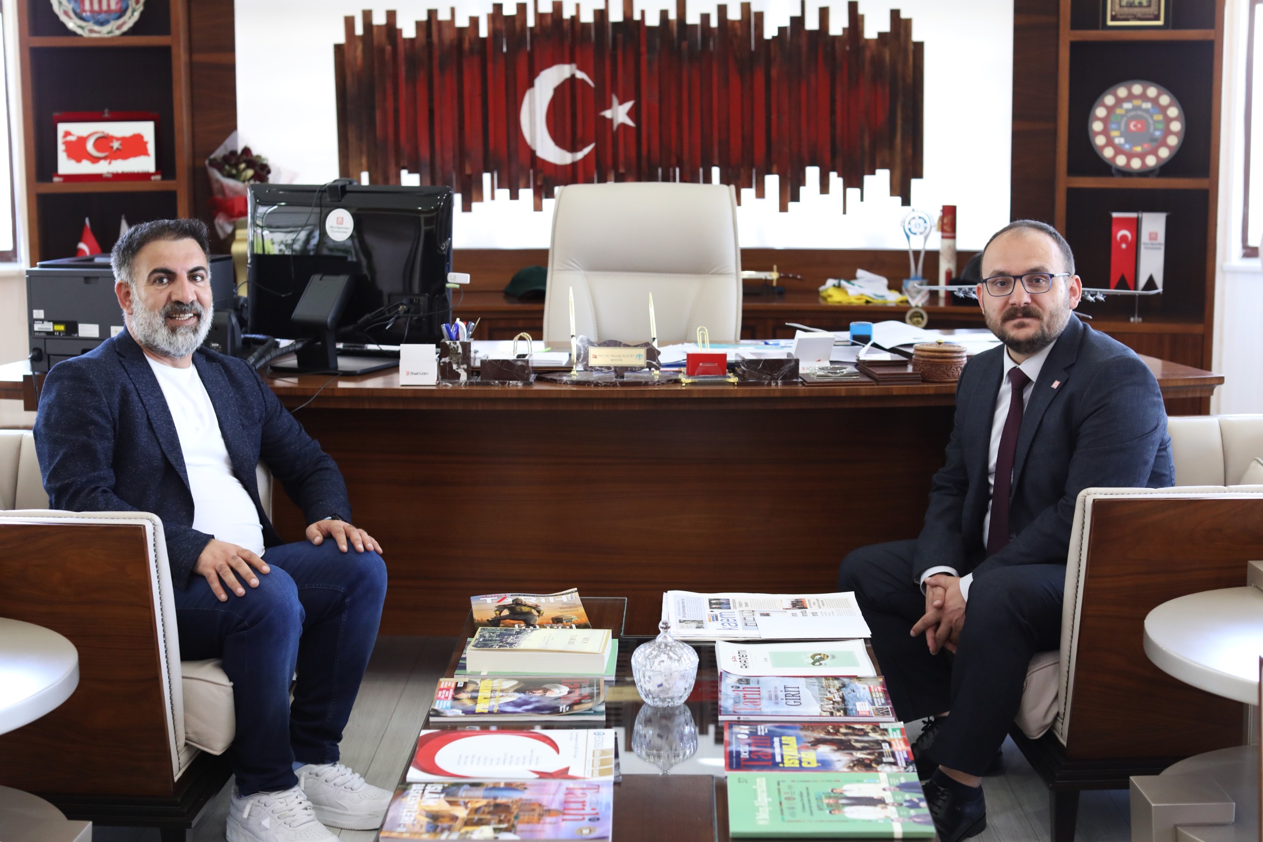 rektorumuze-salih-yuceden-ziyaret-5129