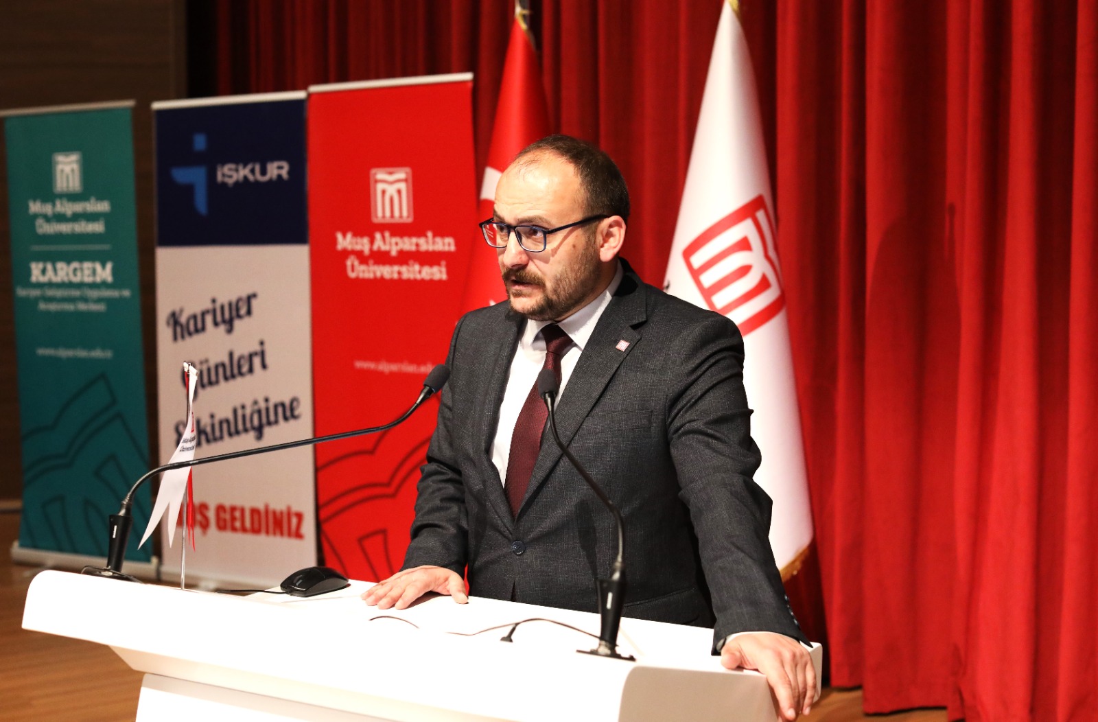 kariyer-gunleri-basladi-5147