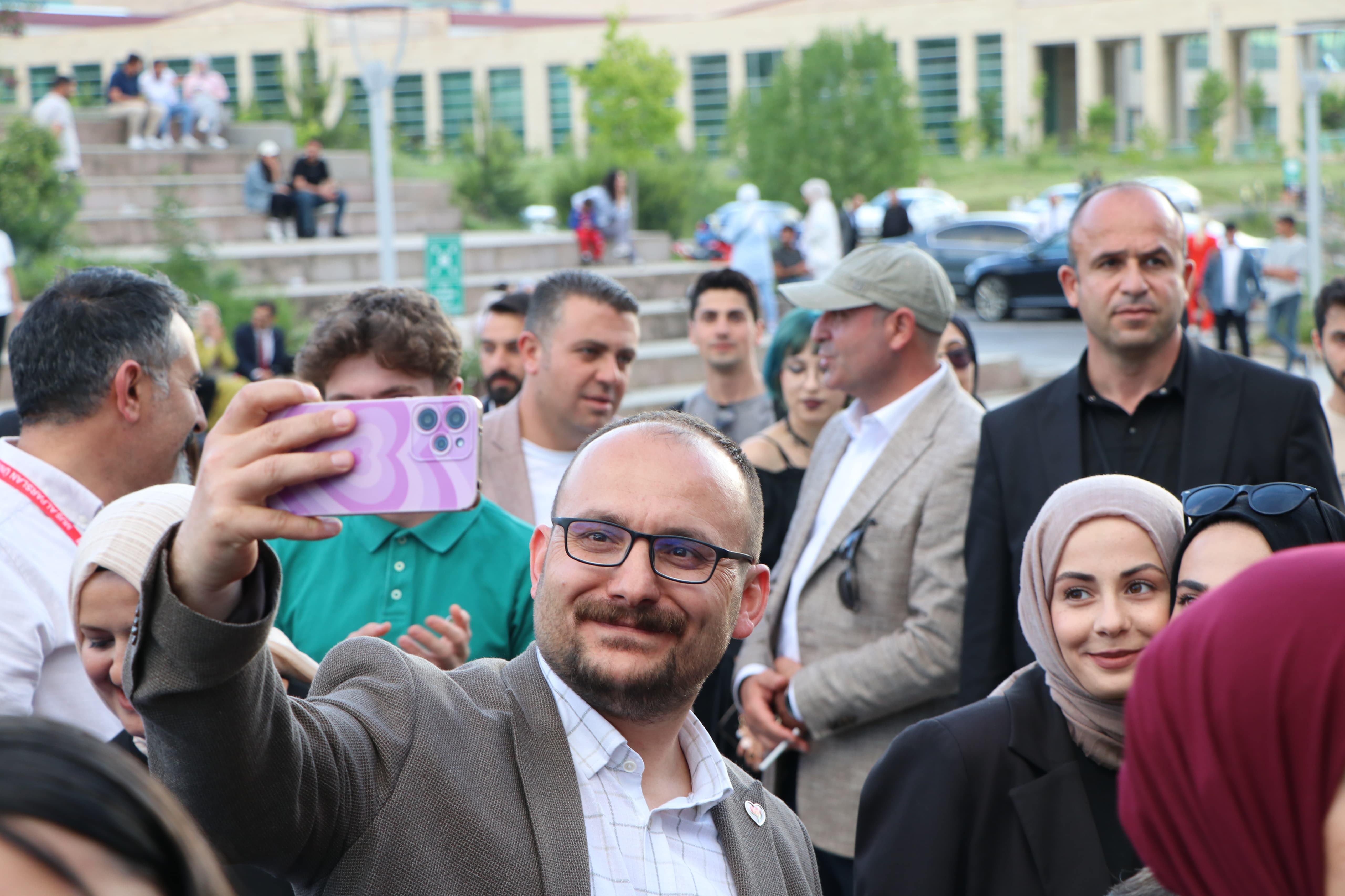 kariyer-gunleri-etkinlikleri-kapsaminda-konser-gerceklestirildi-5154