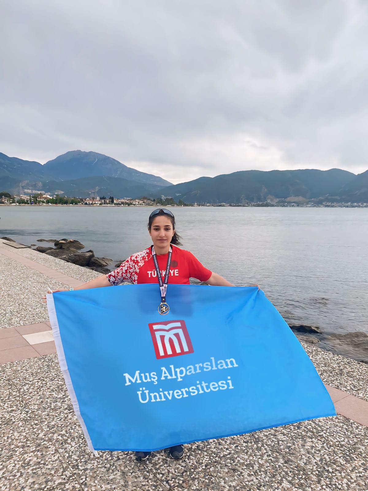 ogrencimizden-turkiye-birinciligi-5165