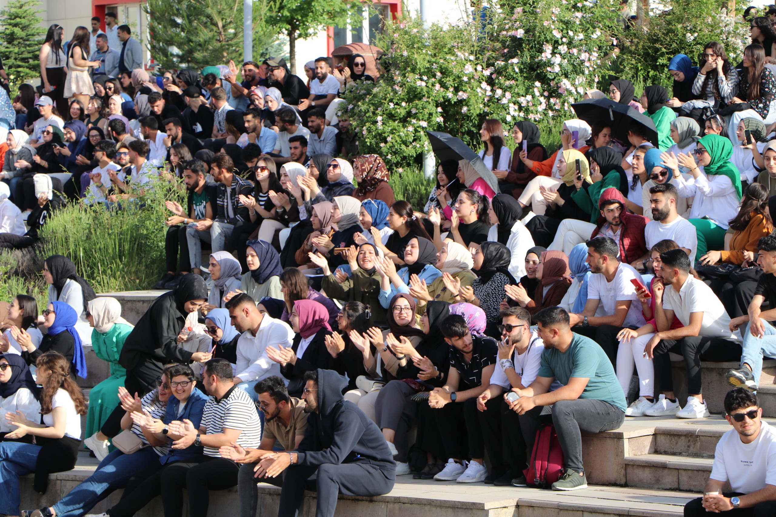 kampusumuzde-acik-hava-konseri-duzenlendi-5233