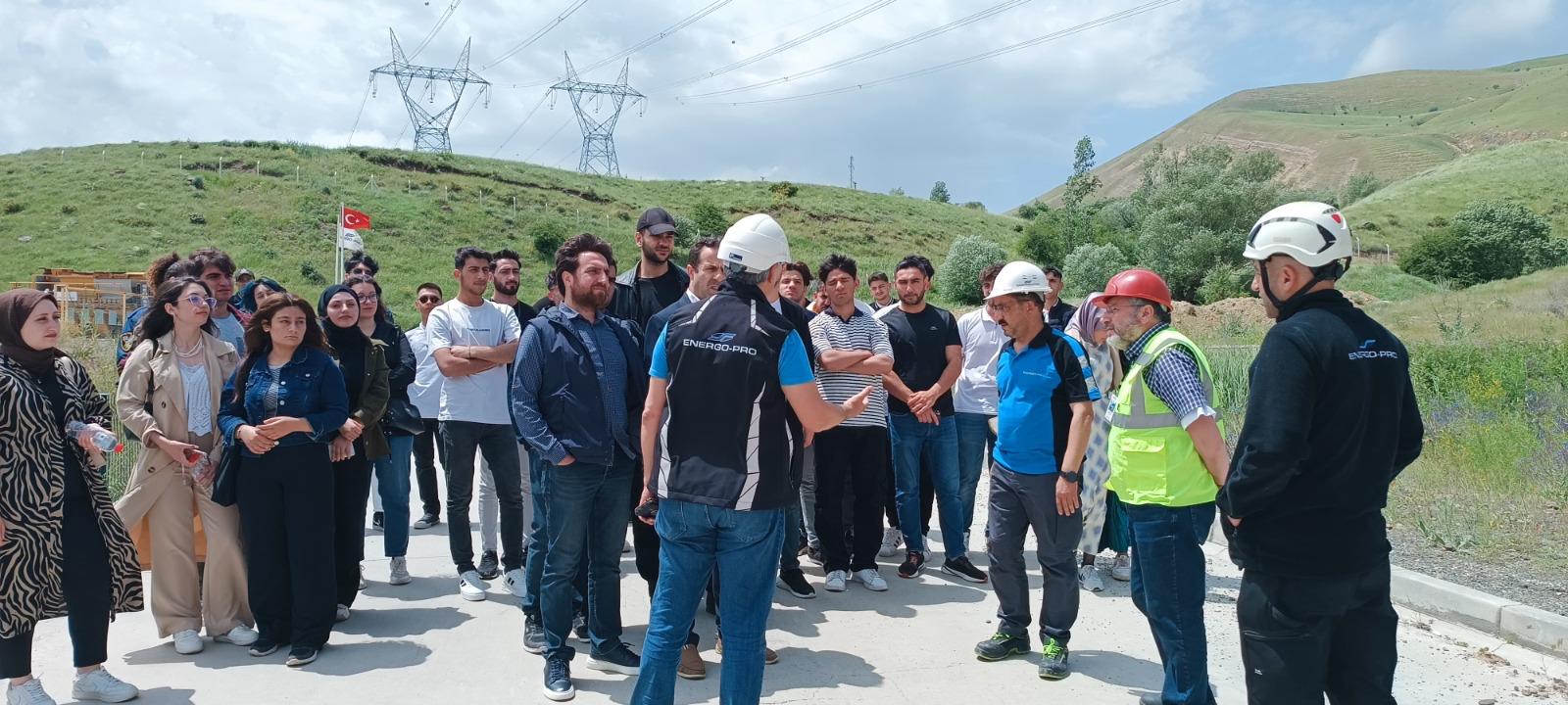 teknik-bilimler-meslek-yuksekokulu-ogrencilerimiz-alparslan-2-hidroelektrik-santralini-ziyaret-etti-5247