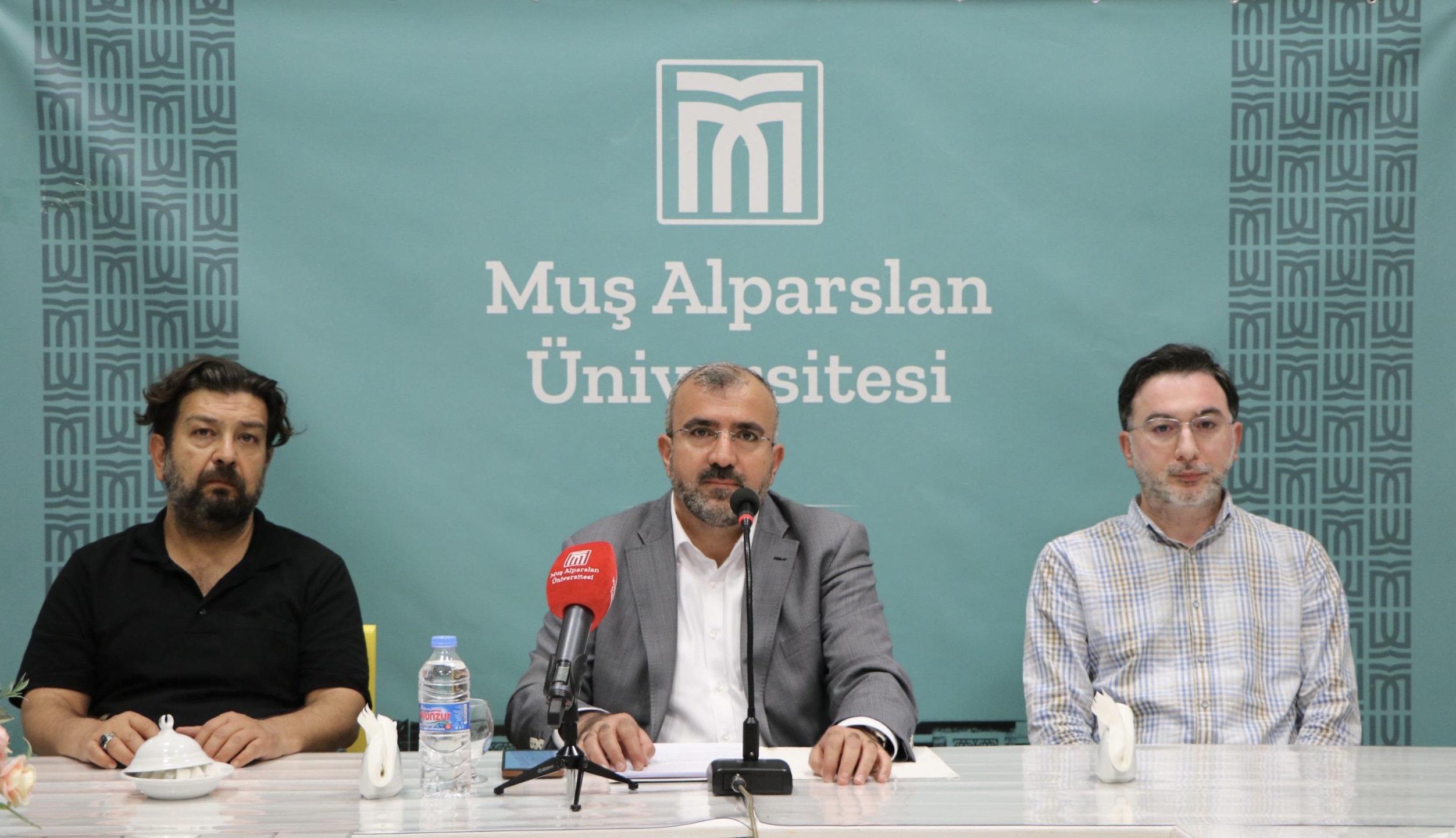 cay-bahane-sohbetleri-22-milli-gorus-hareketi-ve-siyonizm-farkindaligi-5257