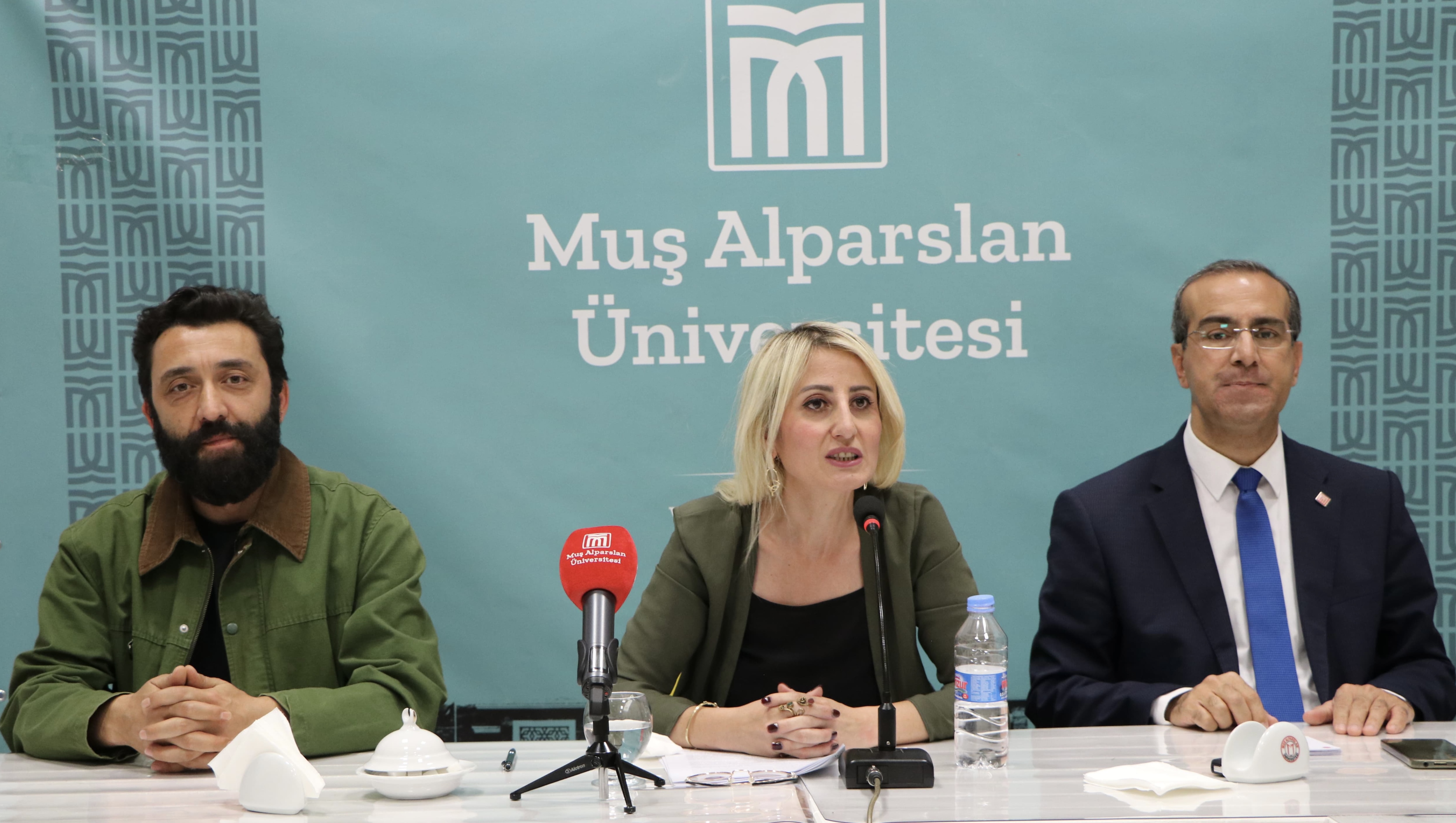 cay-bahane-sohbetleri-23-filistin-isgalinde-medyanin-dili-ve-sosyal-medya-cephesi-5283