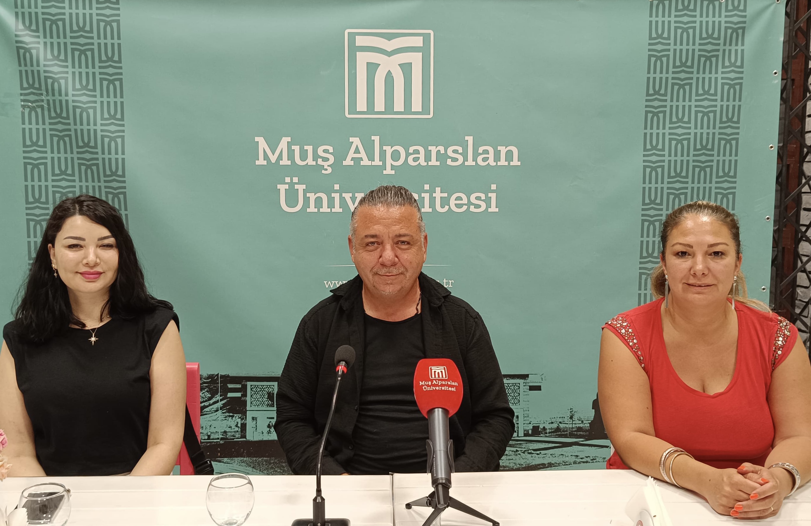 cay-bahane-sohbetleri-29-senaryo-yazimi-5347