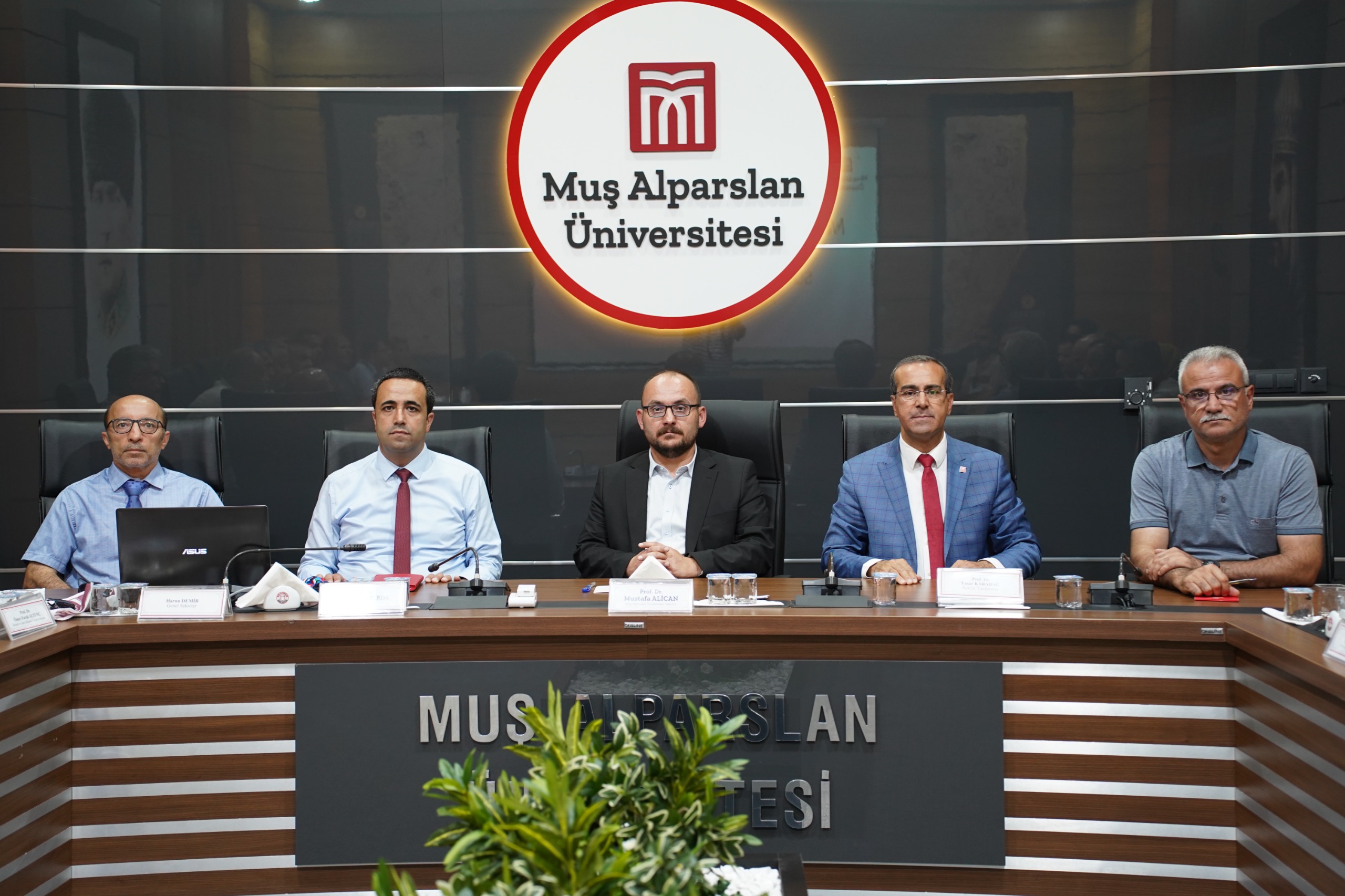 surekli-egitim-merkezi-sem-bilgilendirme-toplantisi-duzenlendi-5393