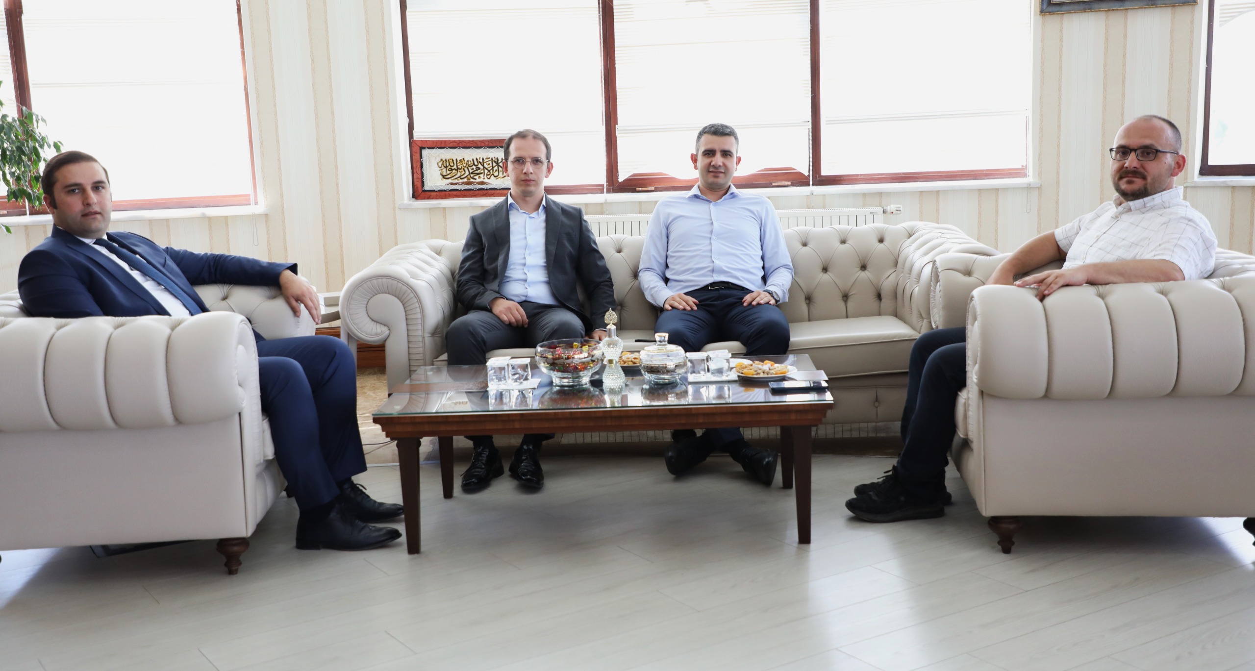 mus-vali-yardimcilarindan-rektorumuze-ziyaret-5435