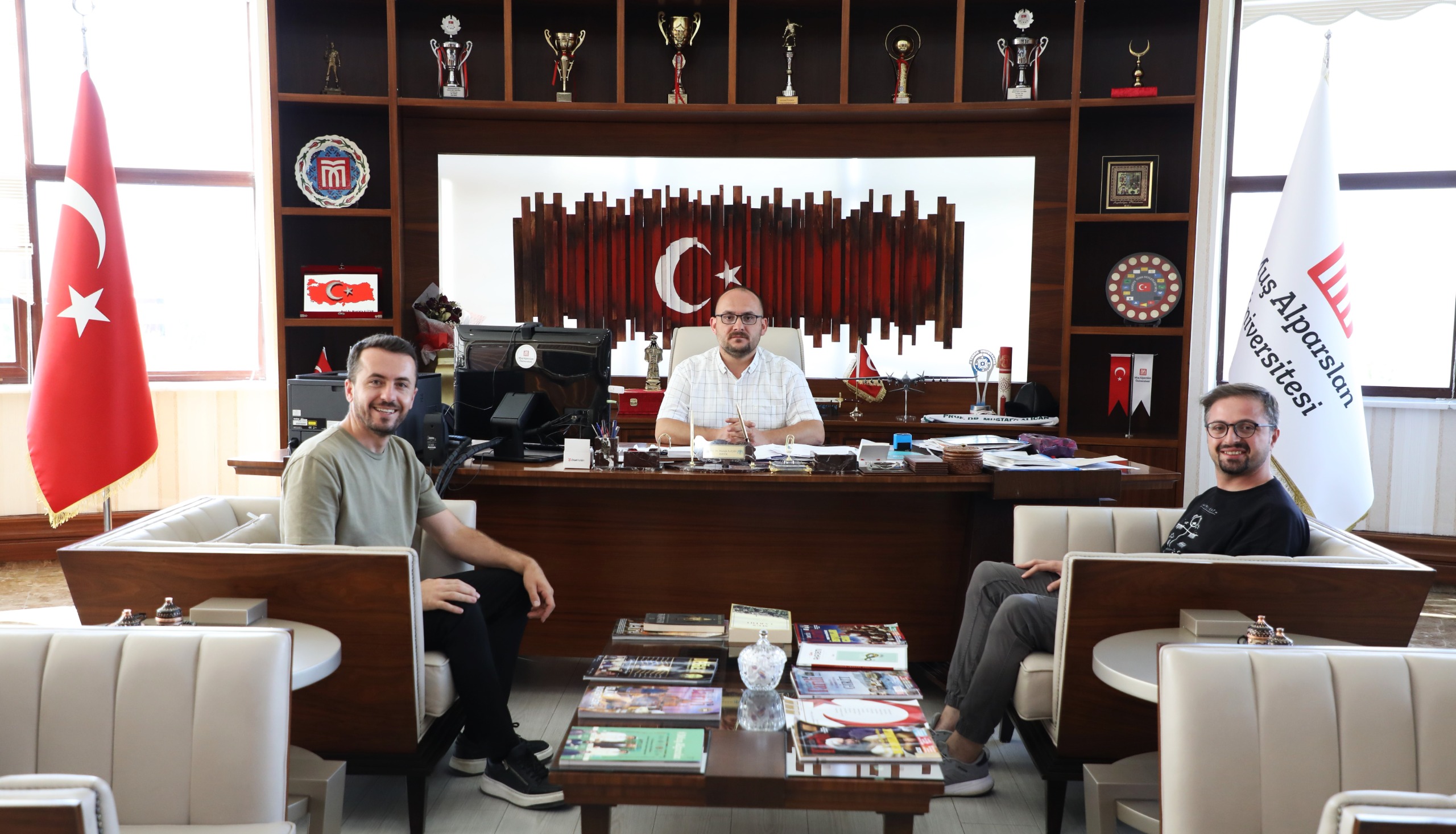 rektorumuze-ziyaretler-devam-ediyor-5438