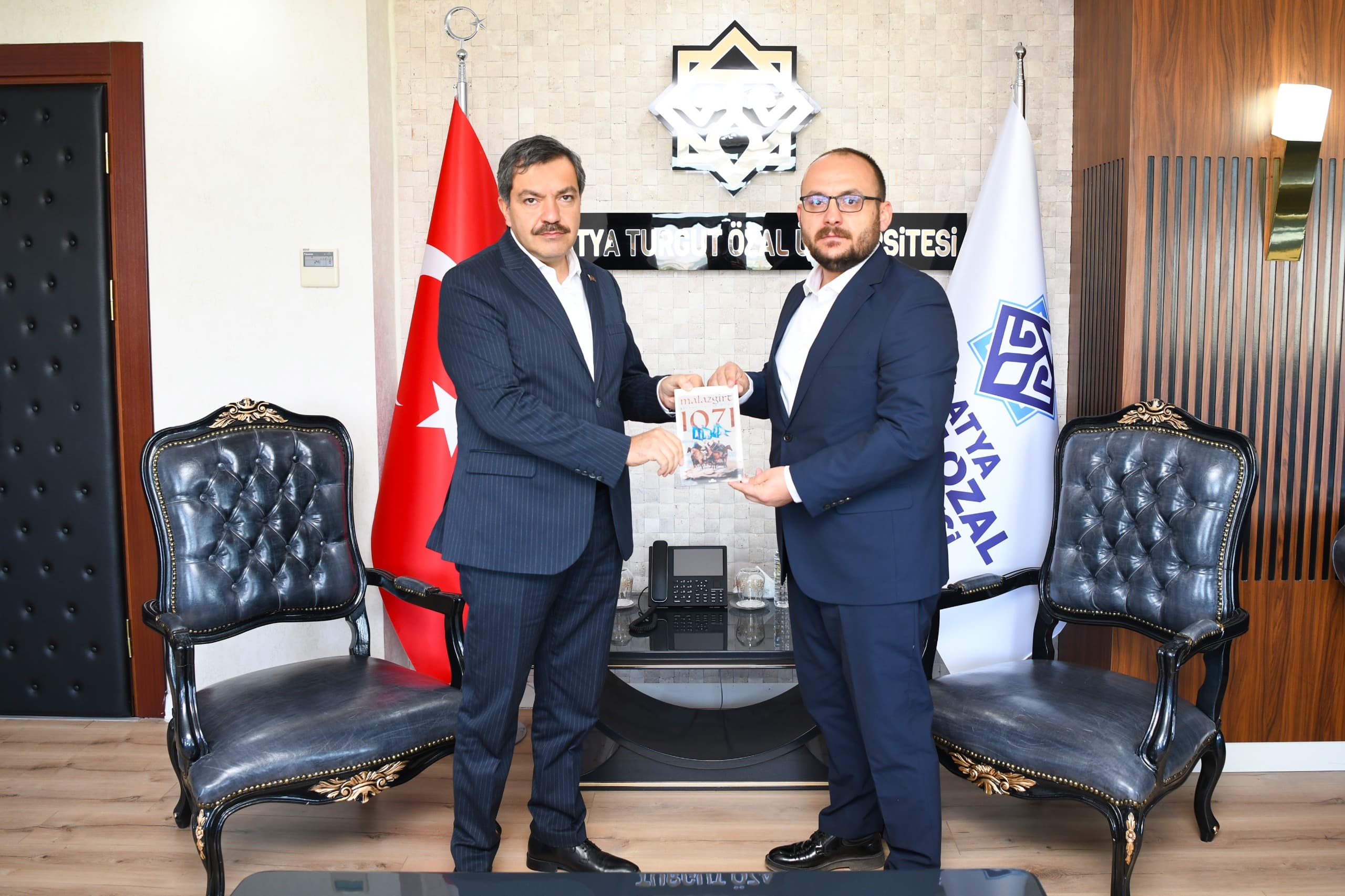 rektorumuzden-prof-dr-bentliye-iade-i-ziyaret-5486