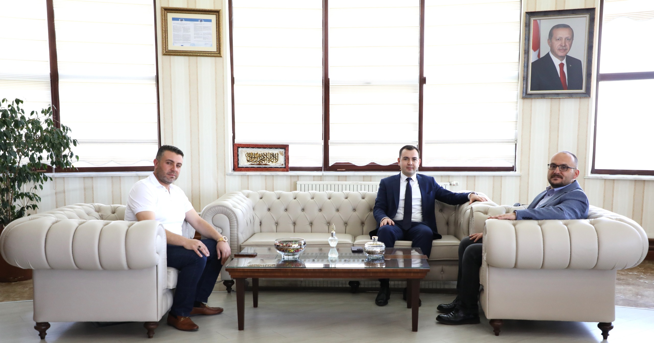 haskoy-kaymakami-ismail-guneyden-rektorumuz-prof-dr-mustafa-alicana-iadeiziyaret-5503