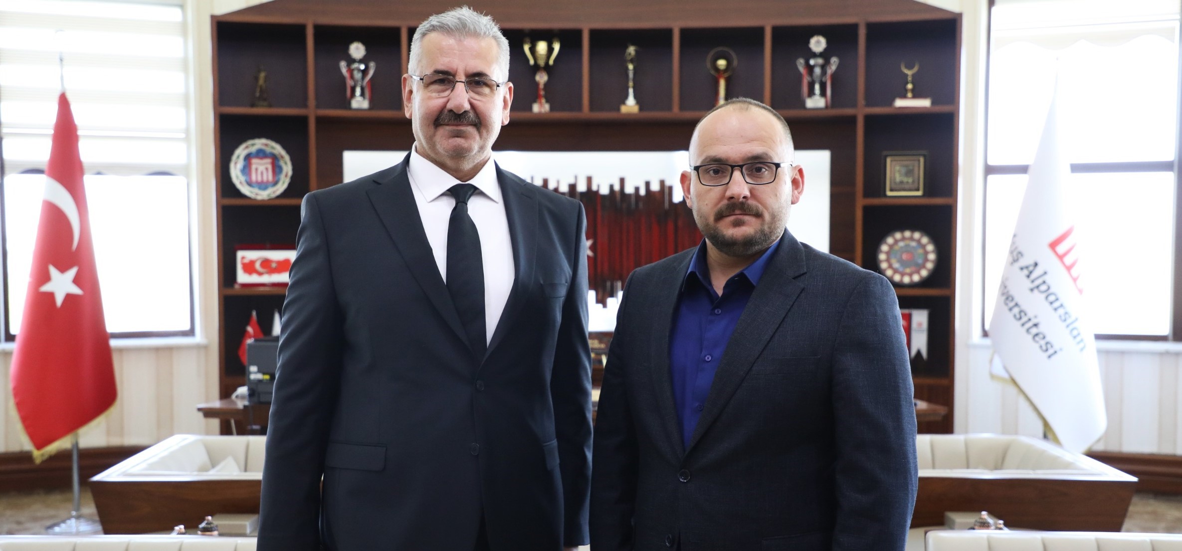 saglik-hizmetleri-meslek-yuksekokulu-yeni-mudurunden-rektorumuze-ziyaret-5537